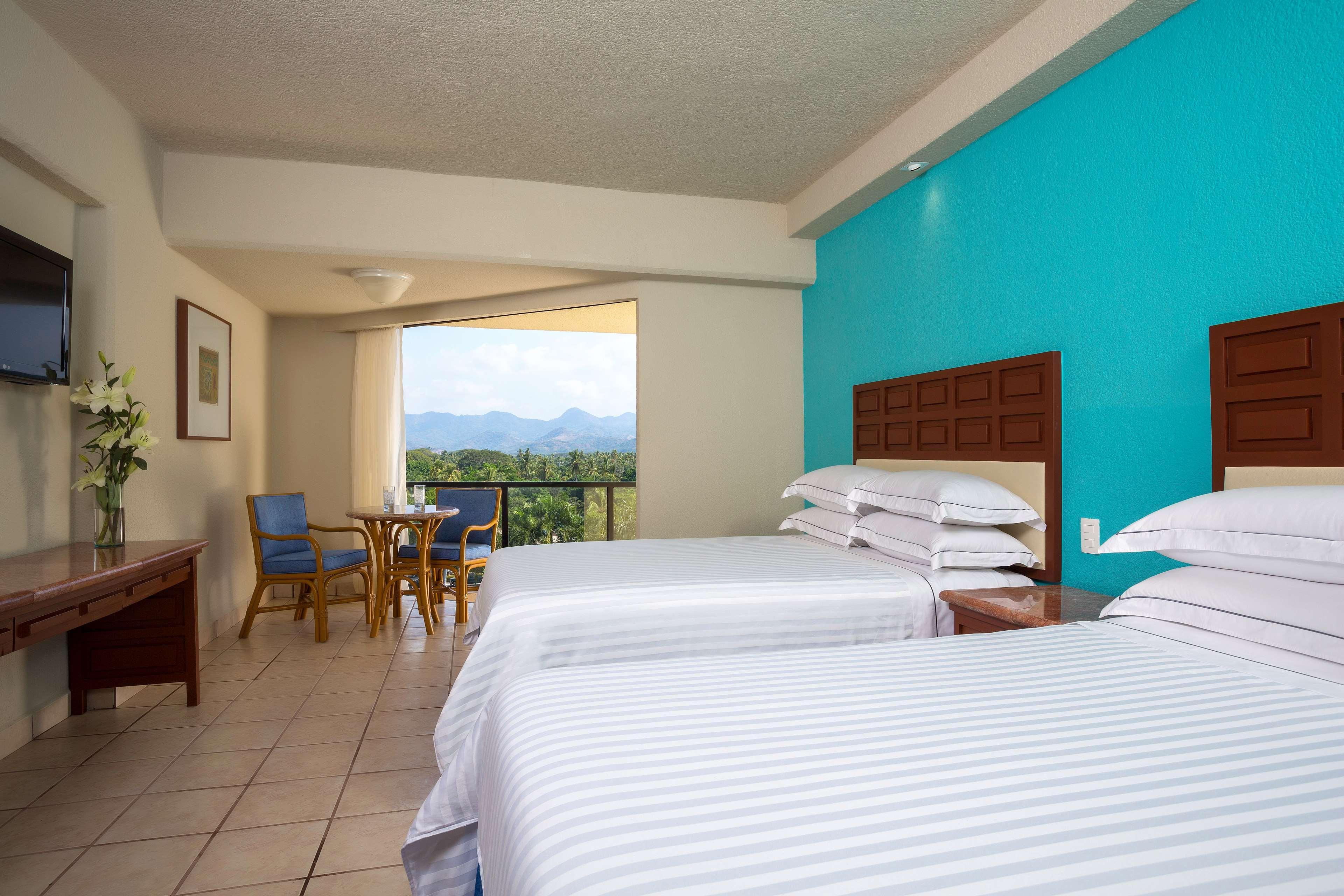 Barcelo Ixtapa Resort