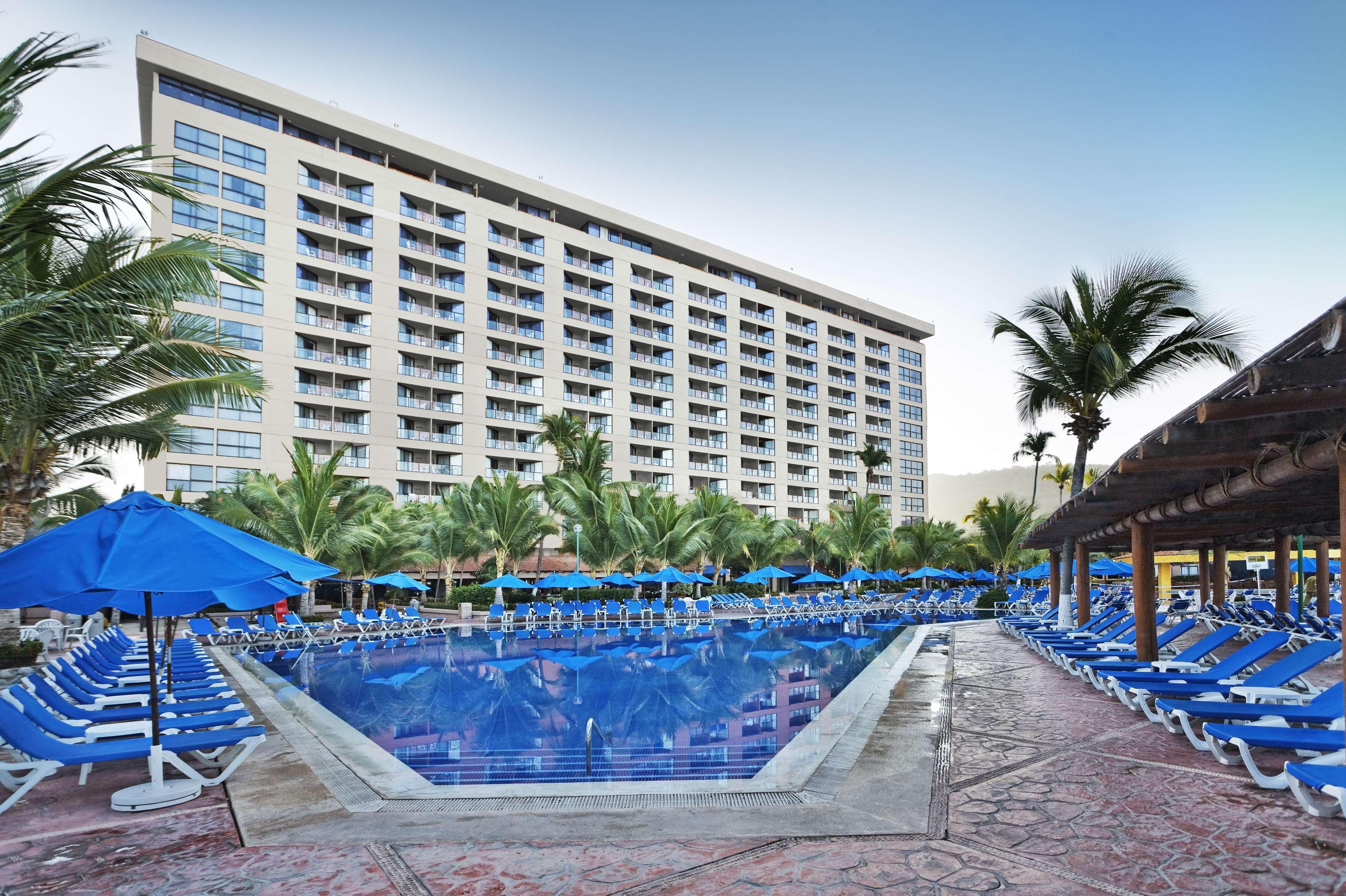 Barcelo Ixtapa Resort