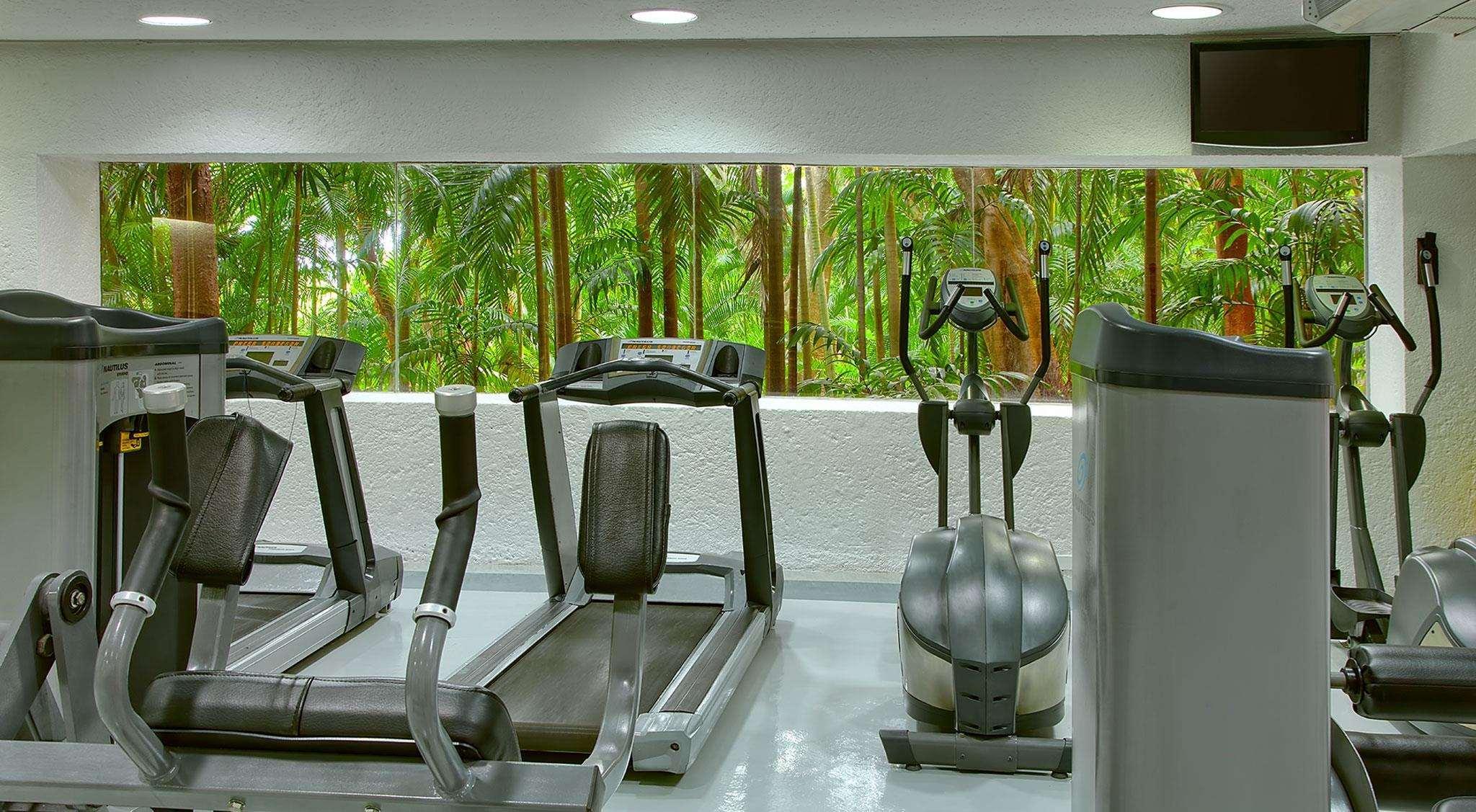Resort Brisas Ixtapa 5*