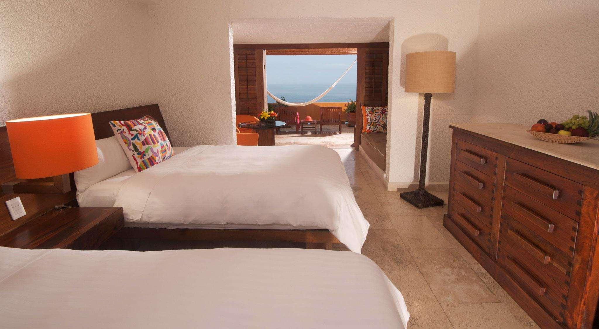 Resort Brisas Ixtapa 5*
