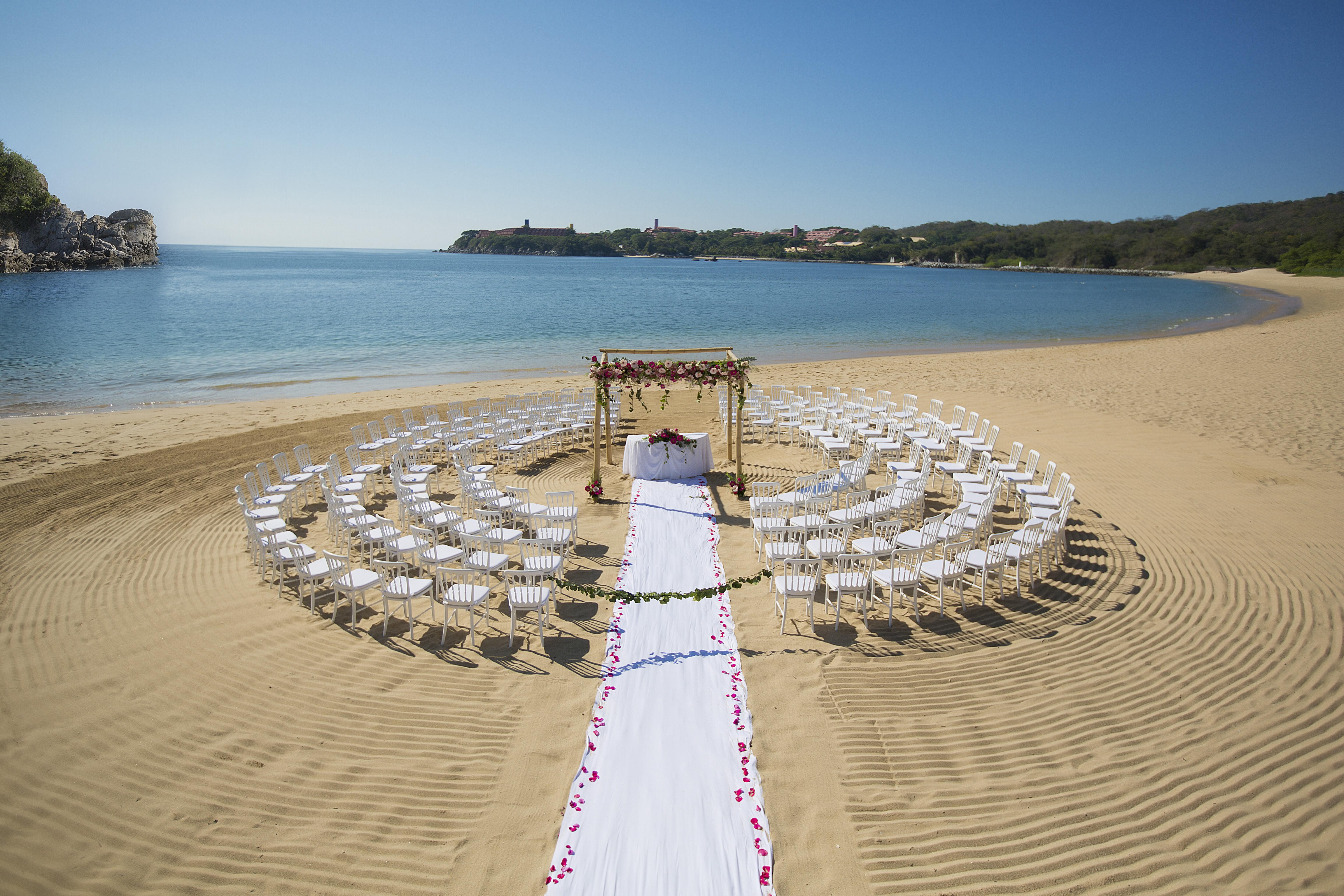 Barcelo Huatulco Resort