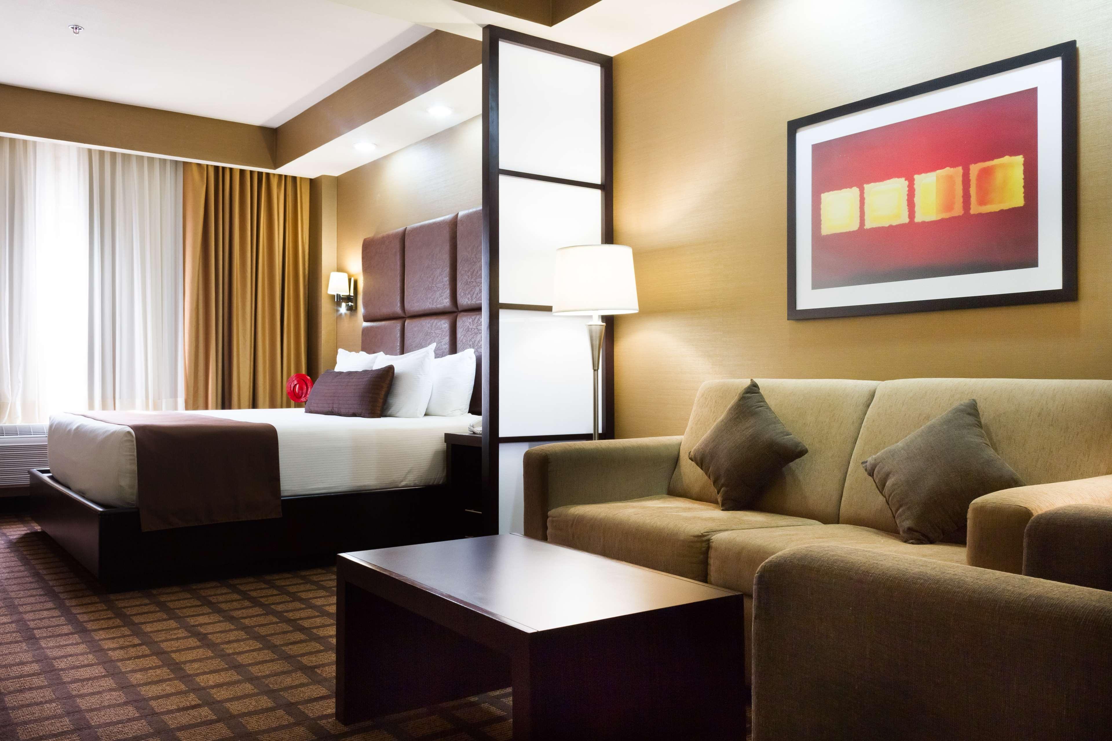 Western Premier Aeropuerto Hotel 5*
