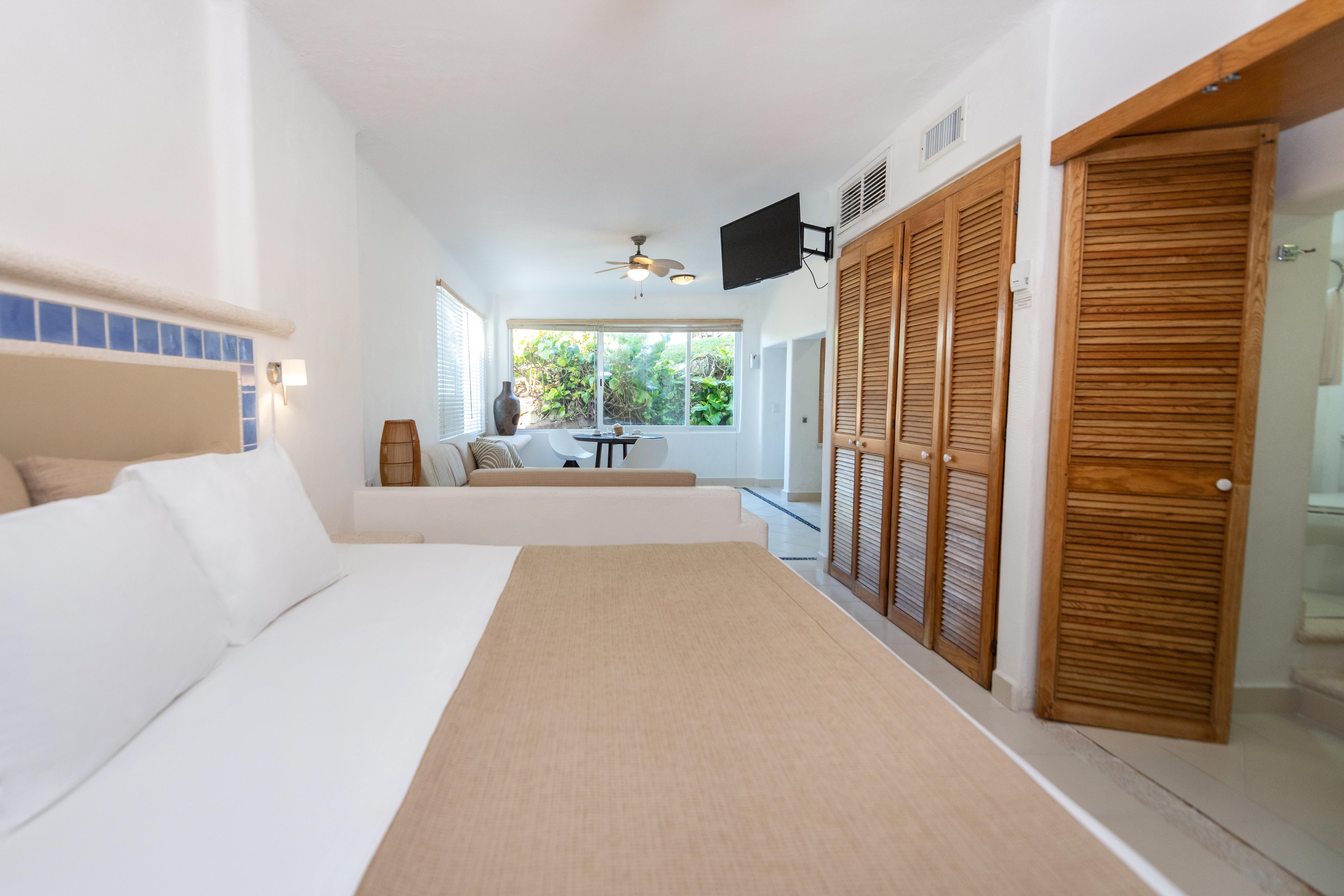 Las Villas Akumal Aparthotel