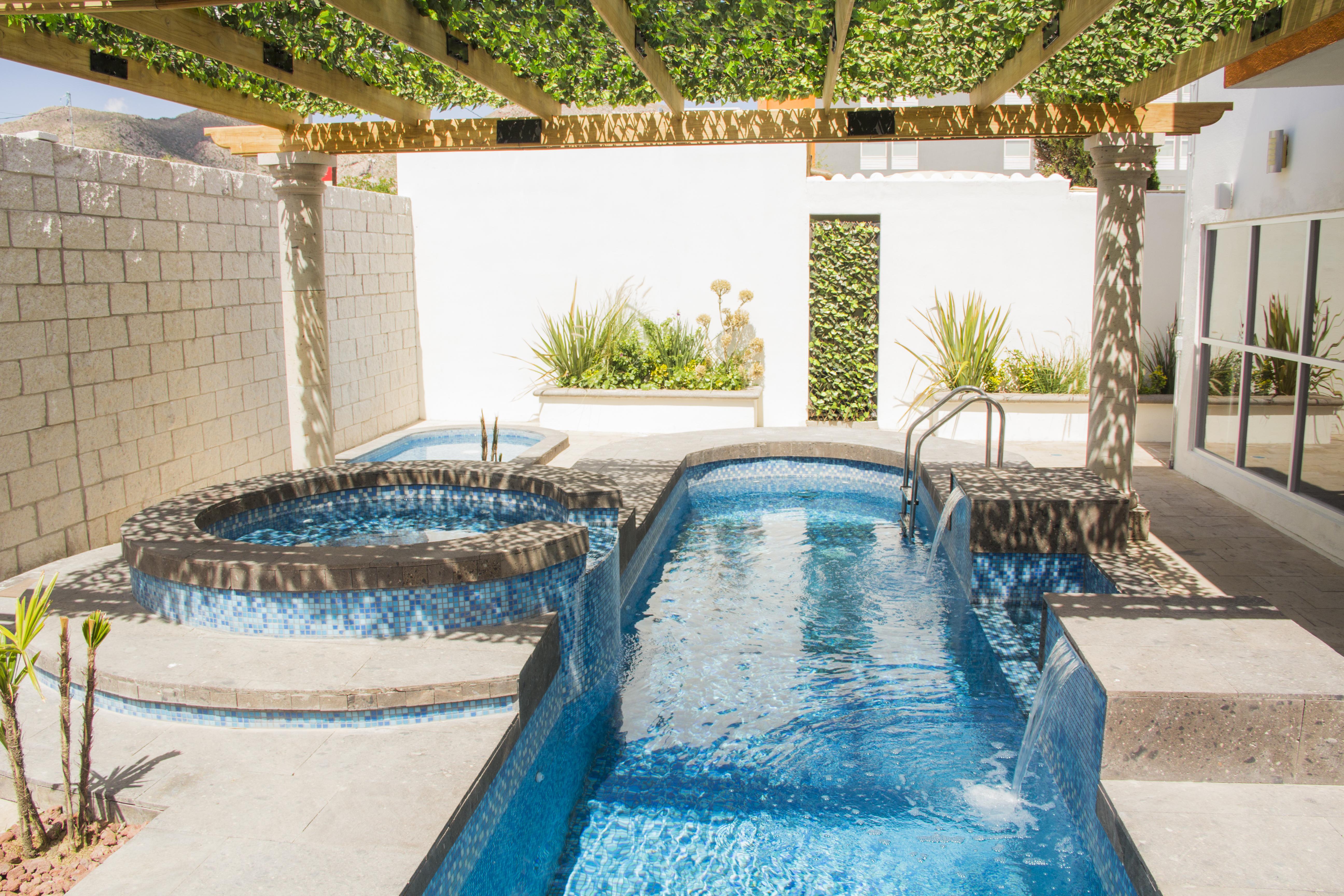 Copper Canyon Boutique 4* Chihuahua