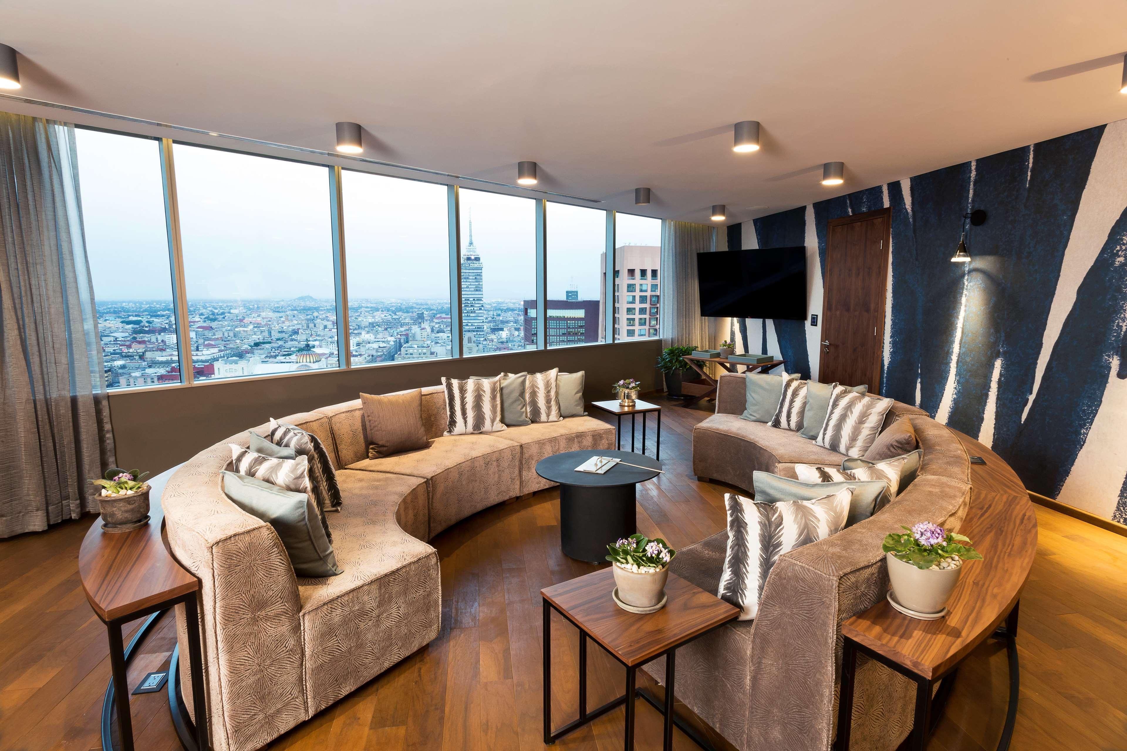 Hilton Reforma 4* Mexico City