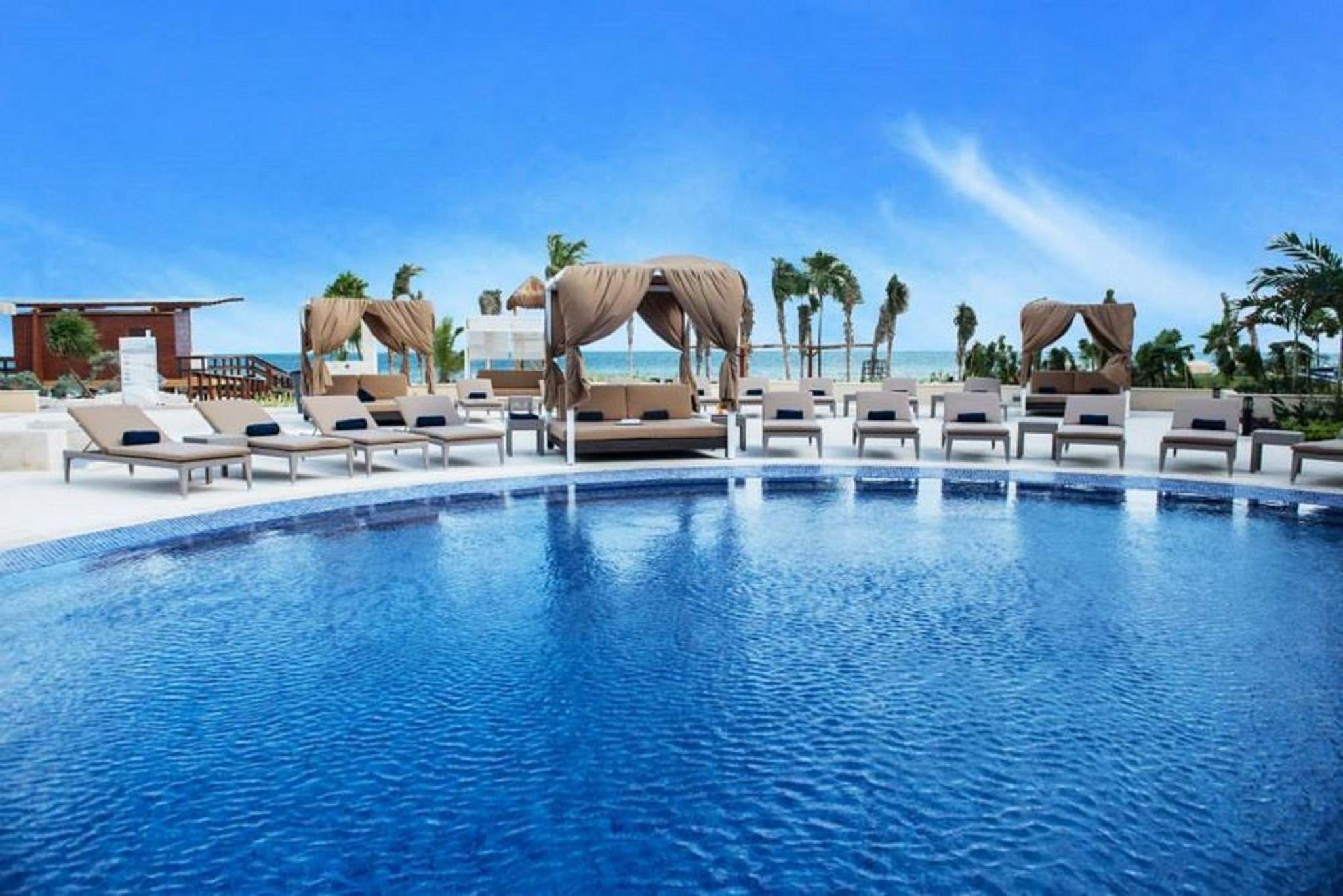 Hideaway At Royalton Riviera Cancun (Adults Only)