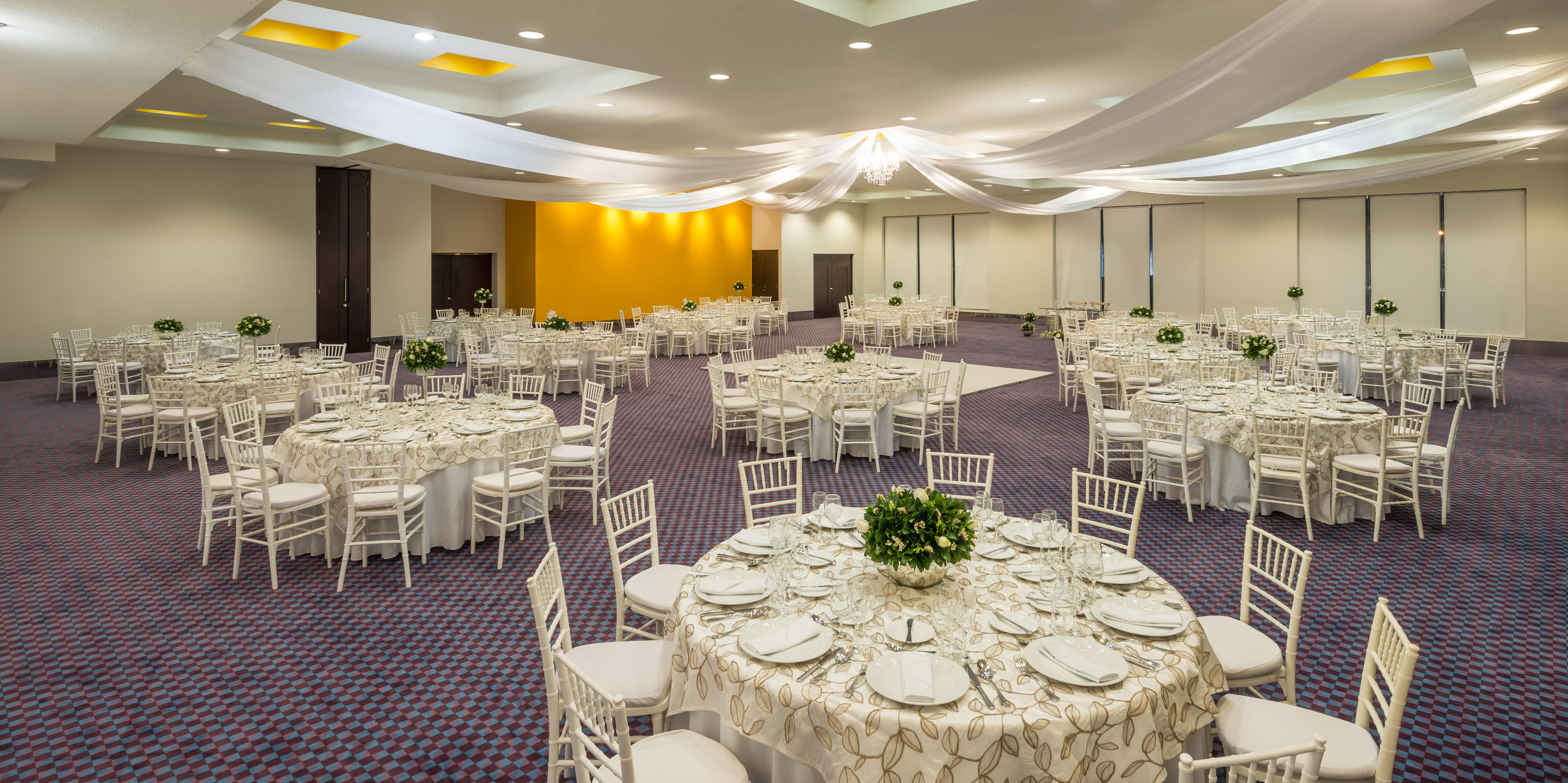 Hotel Camino Real 5*