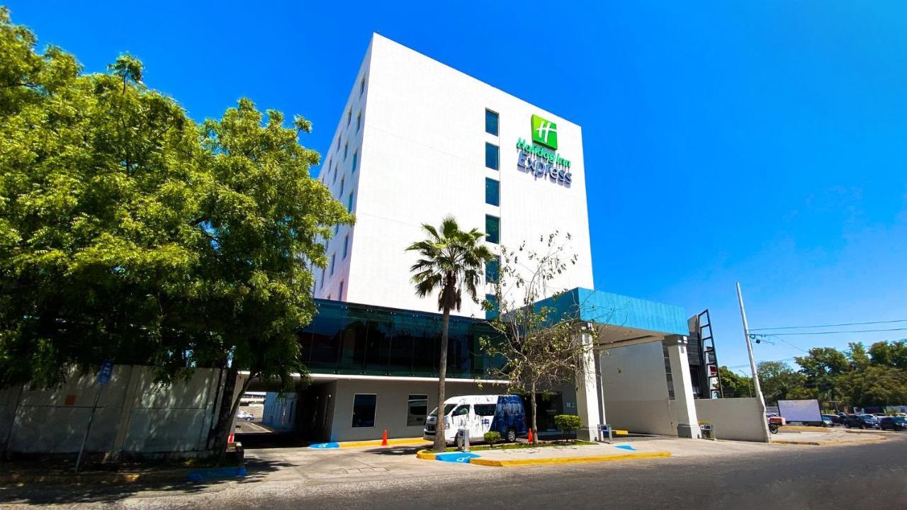 Express By Ihg 3*