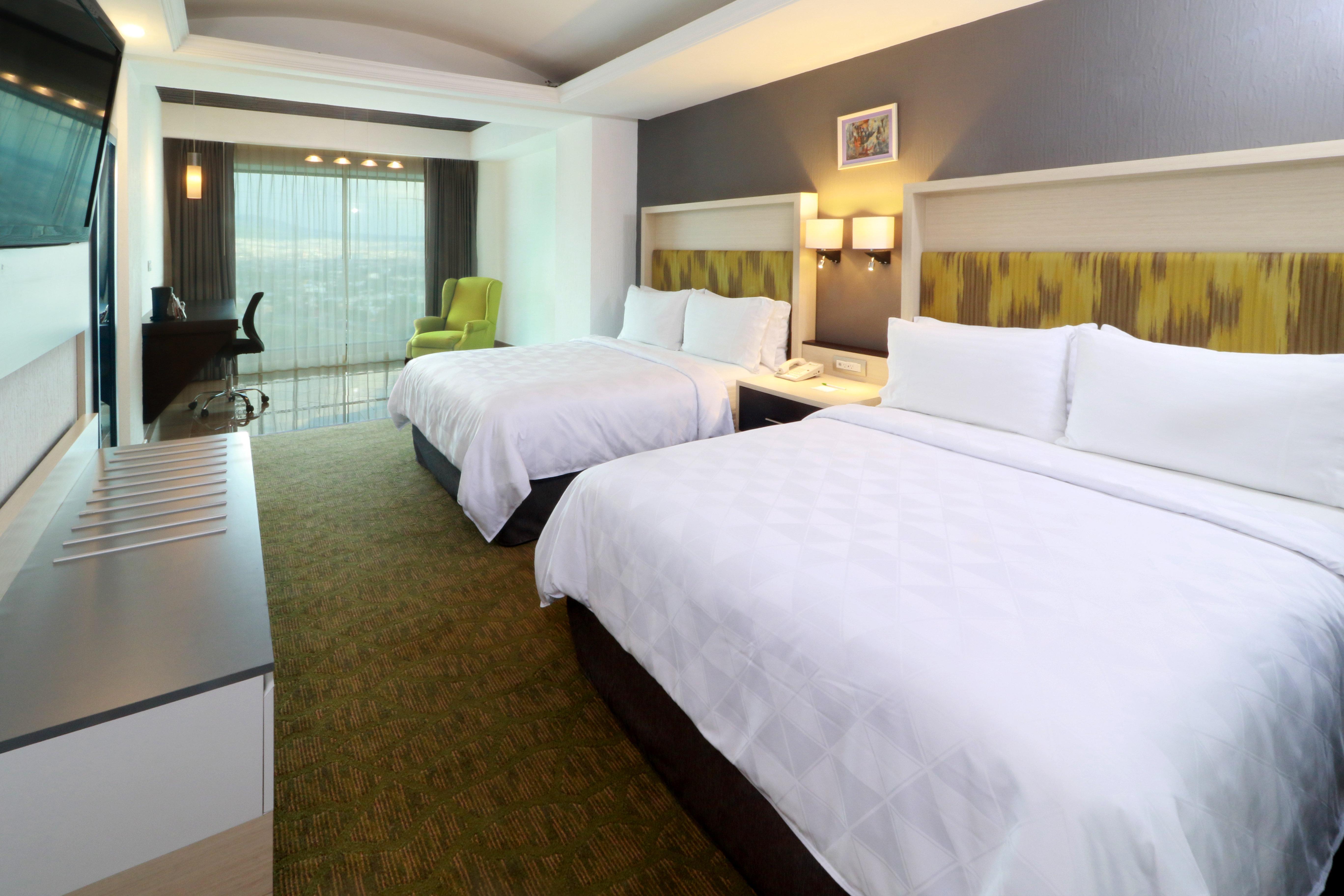 Zona Diamante By Ihg Hotel 4*