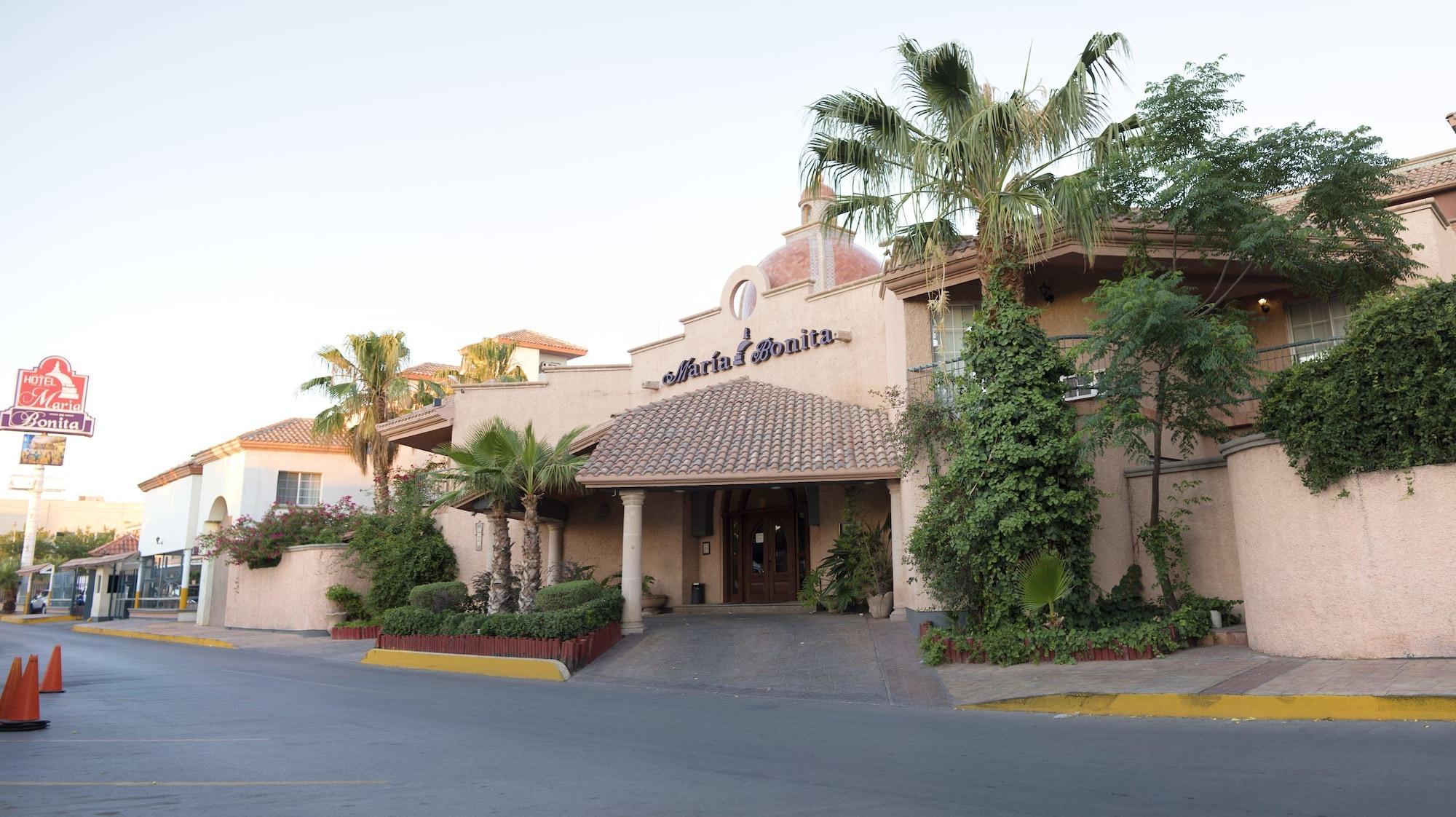 Business & Maria Bonita Hotel 4*