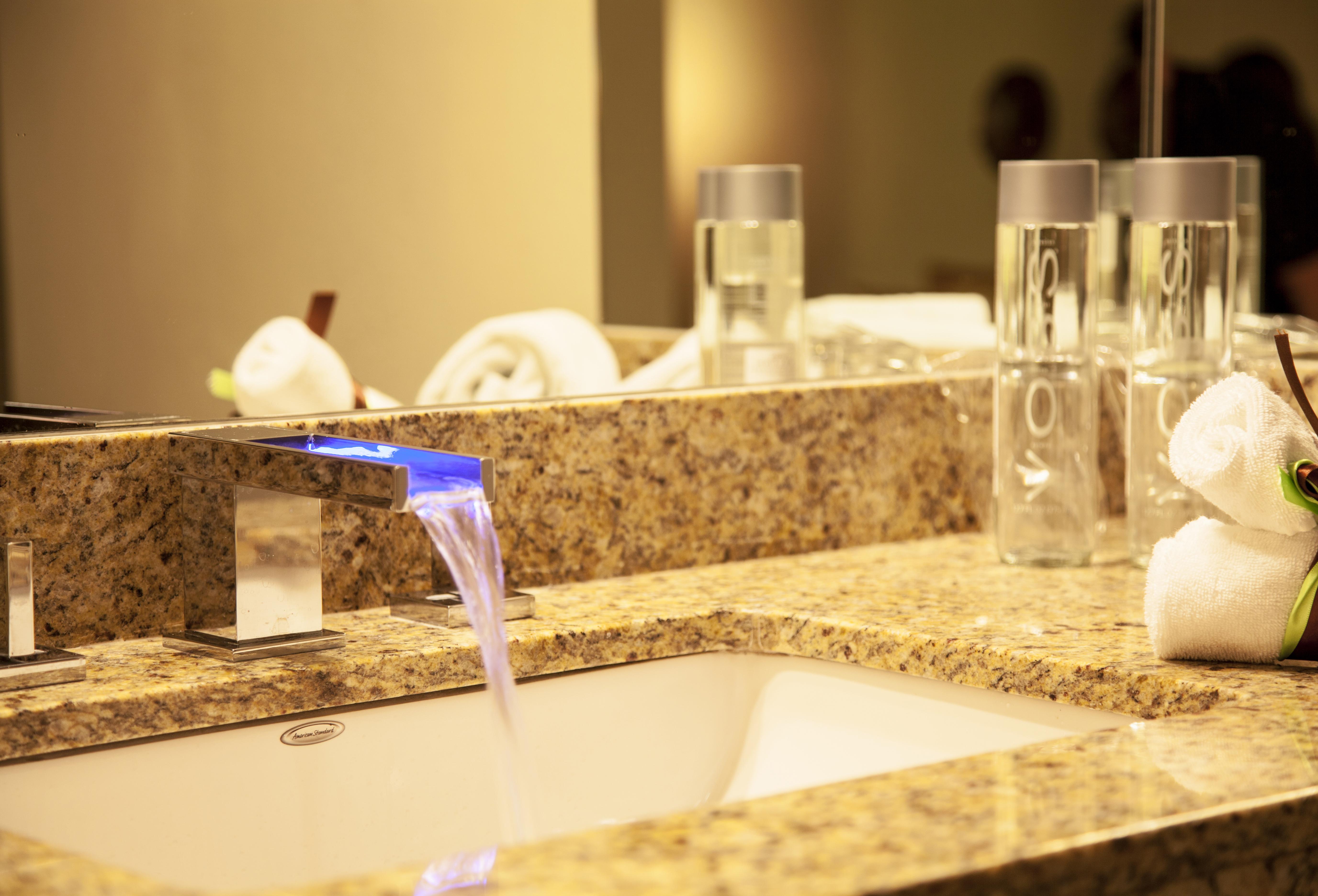Plaza Gallery Boutique 5*