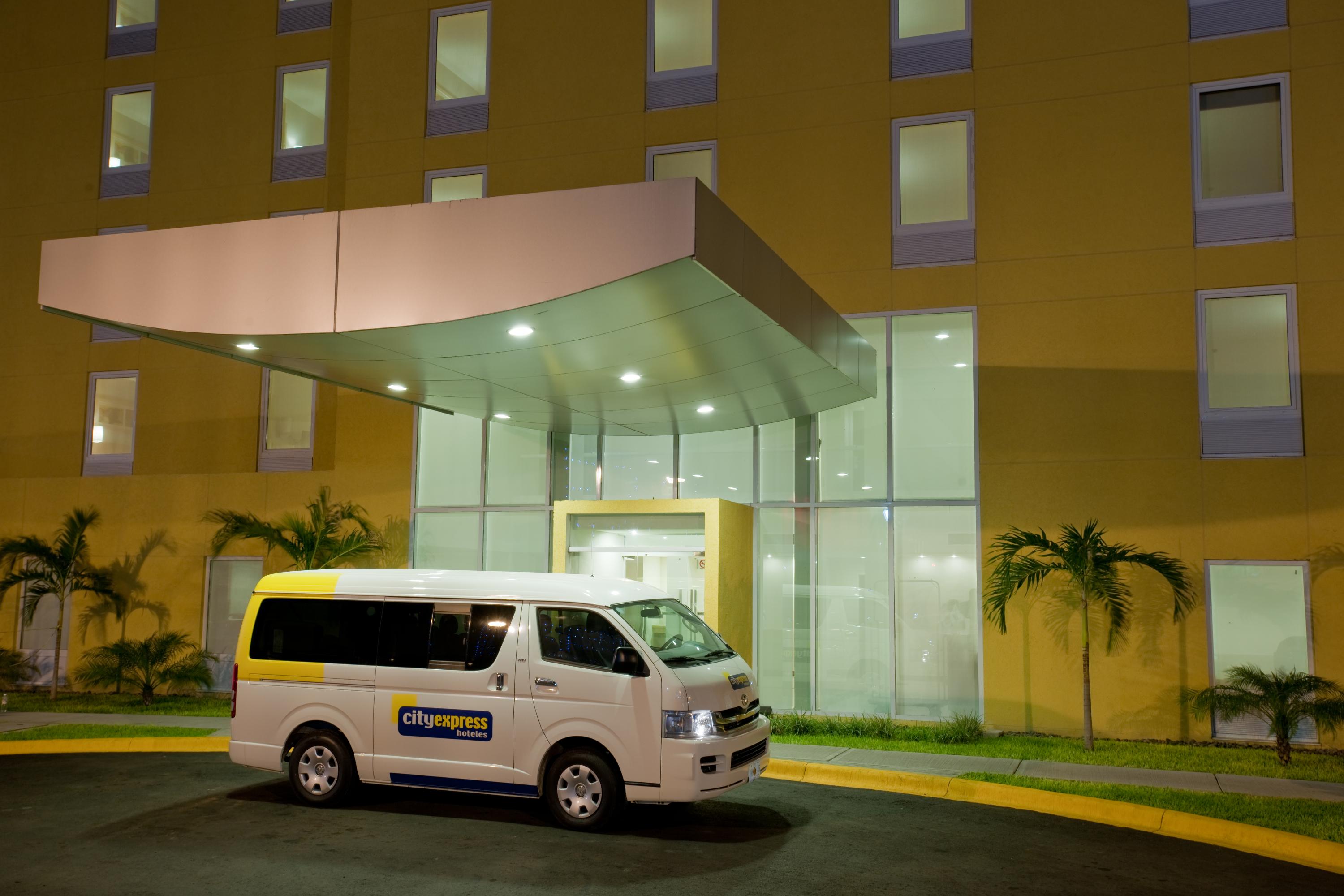 Hotel Express By Marriott Mochis