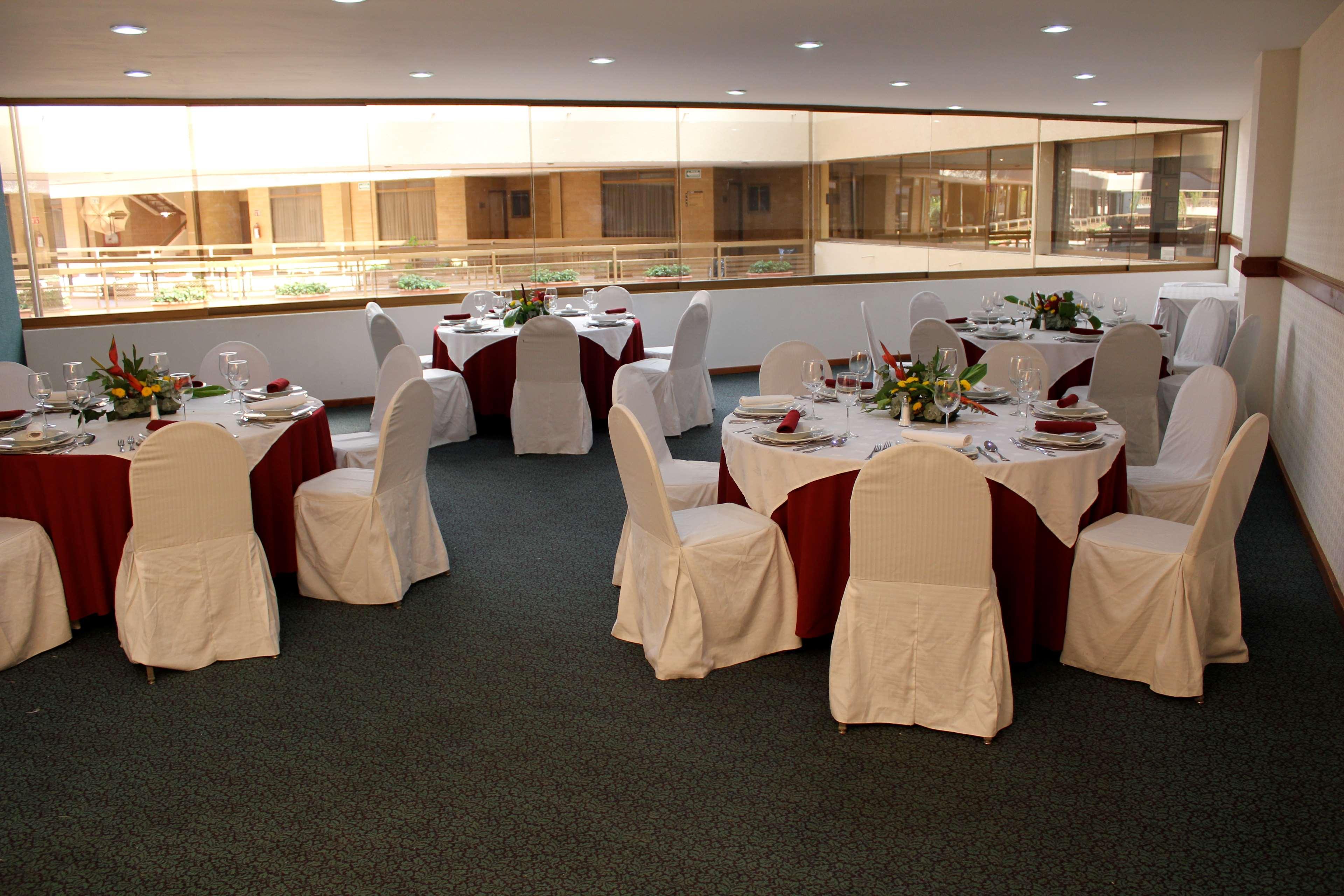 Western Plaza Florida & Tower Hotel