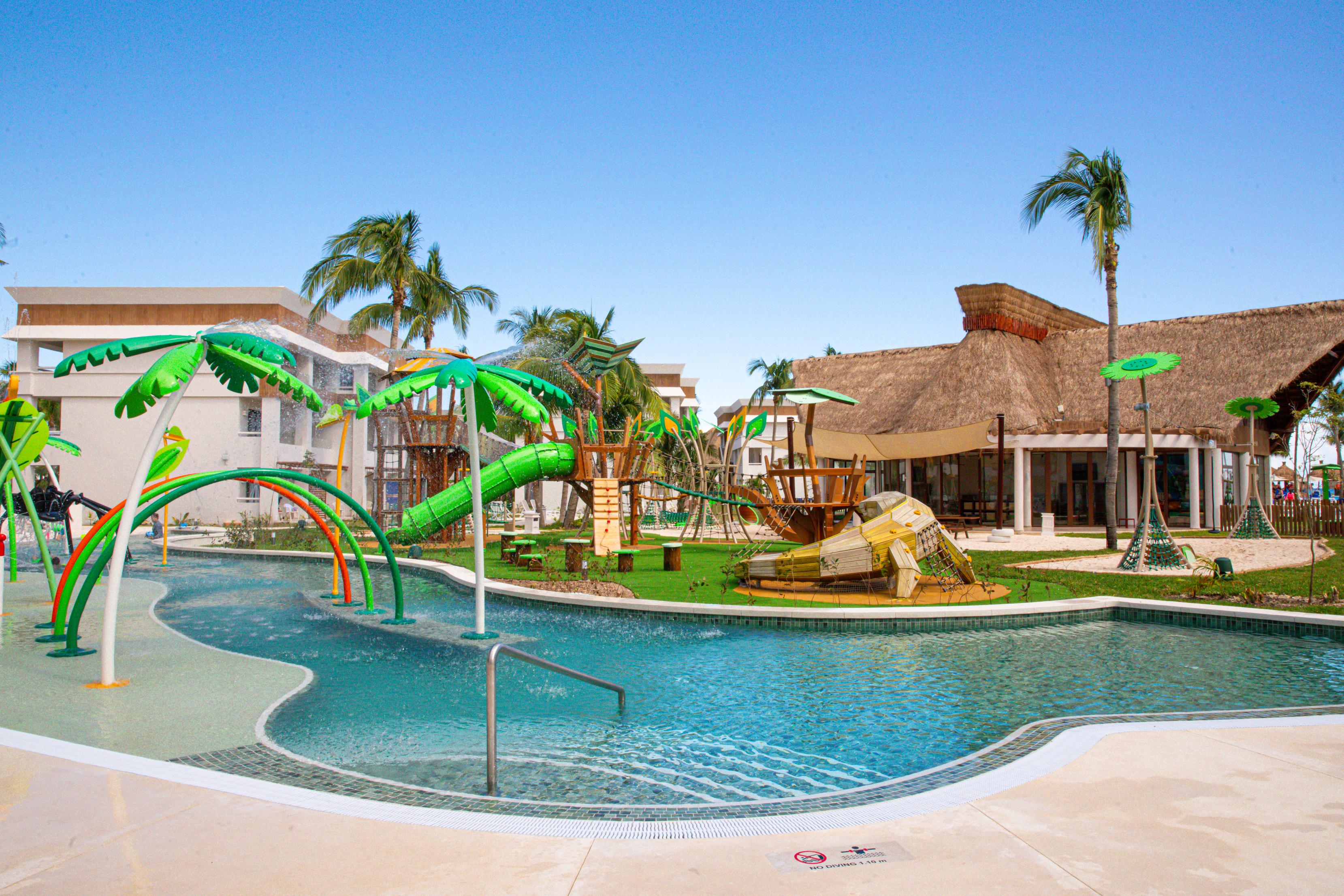 Bahia Principe Grand Tulum