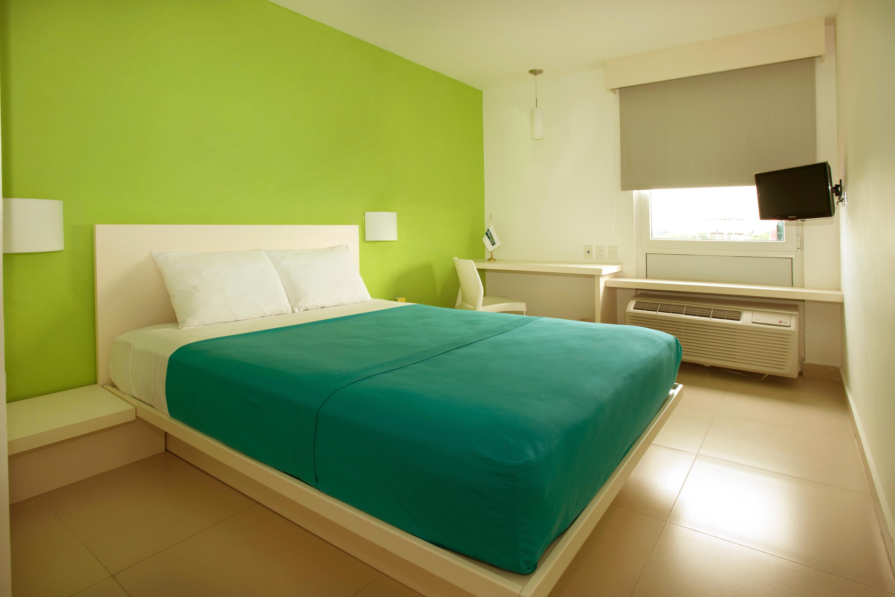 Express Junior By Marriott Aeropuerto 3*
