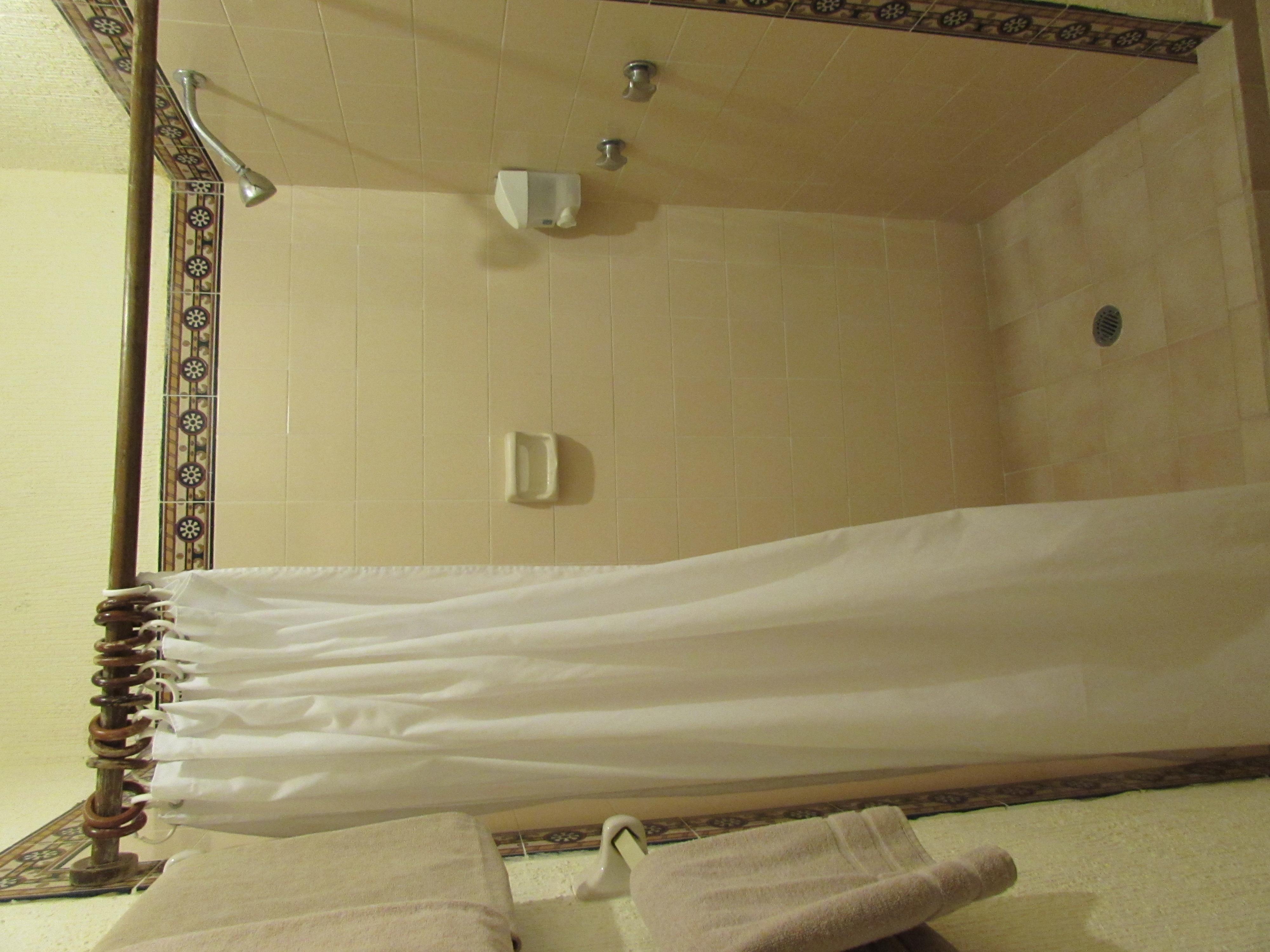 Ecovillage 4*