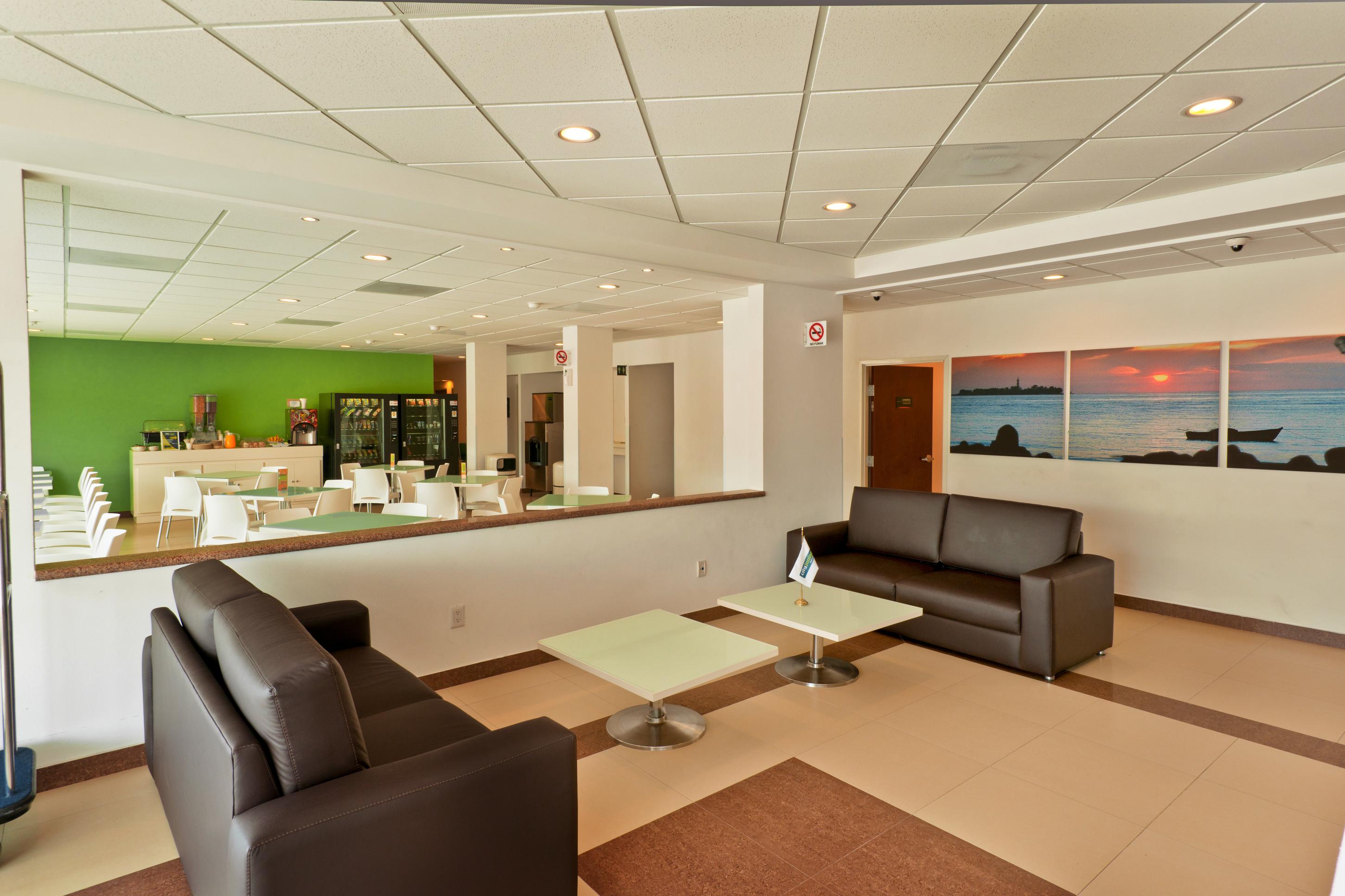 Express Junior By Marriott Aeropuerto
