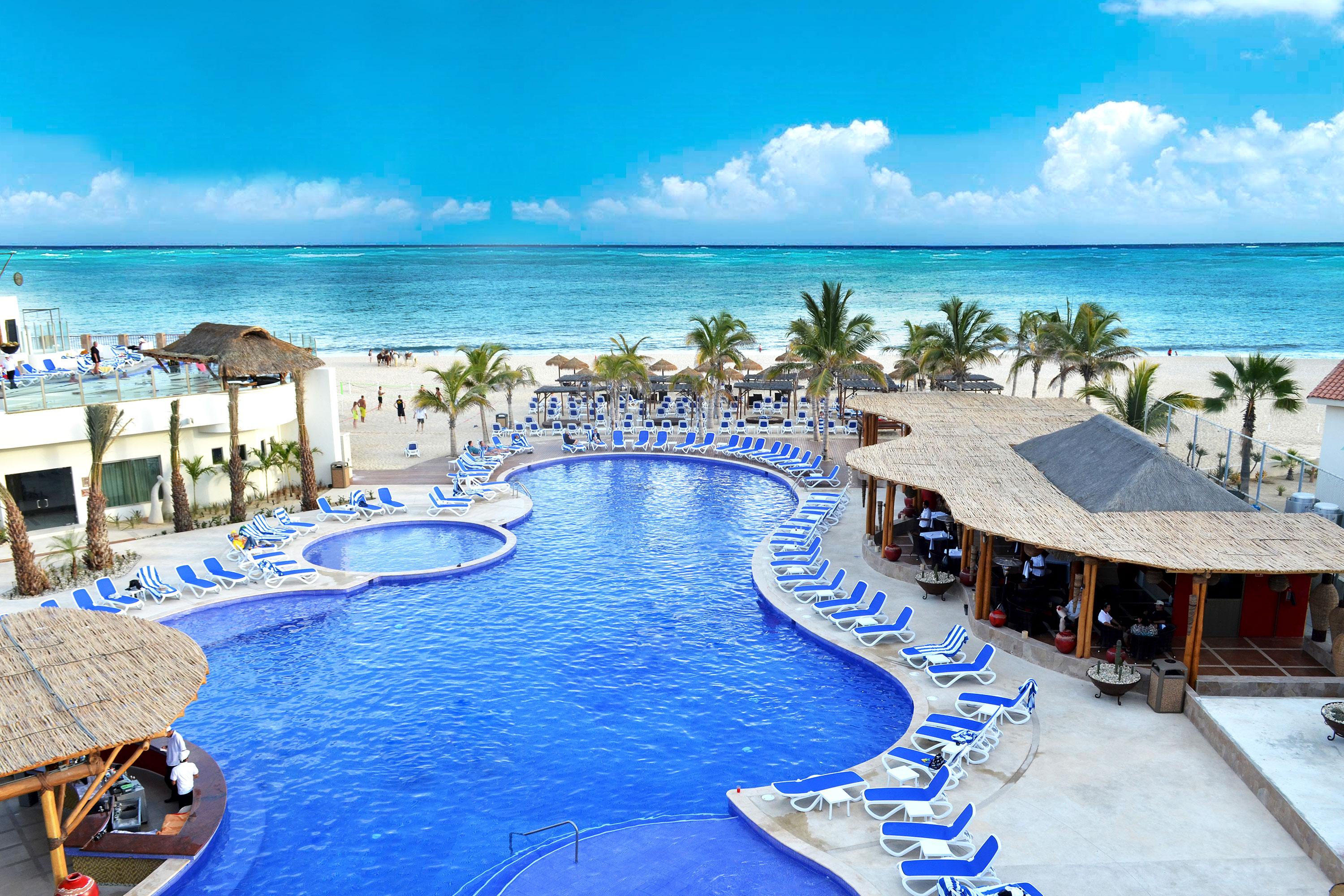 Grand Decameron Cabos, A Trademark (adults Only) Resort