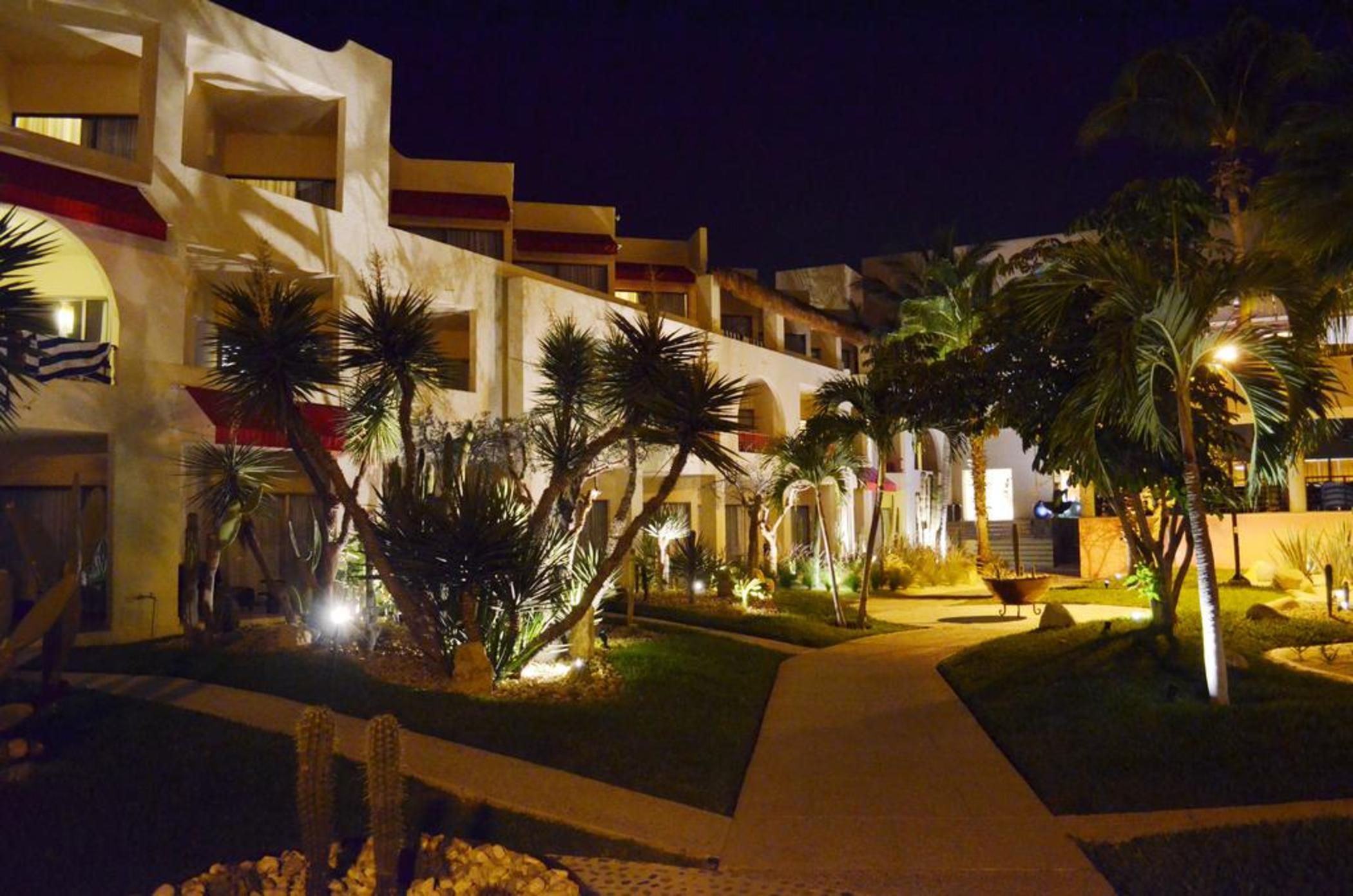 Grand Decameron Cabos, A Trademark (adults Only) Resort 4*