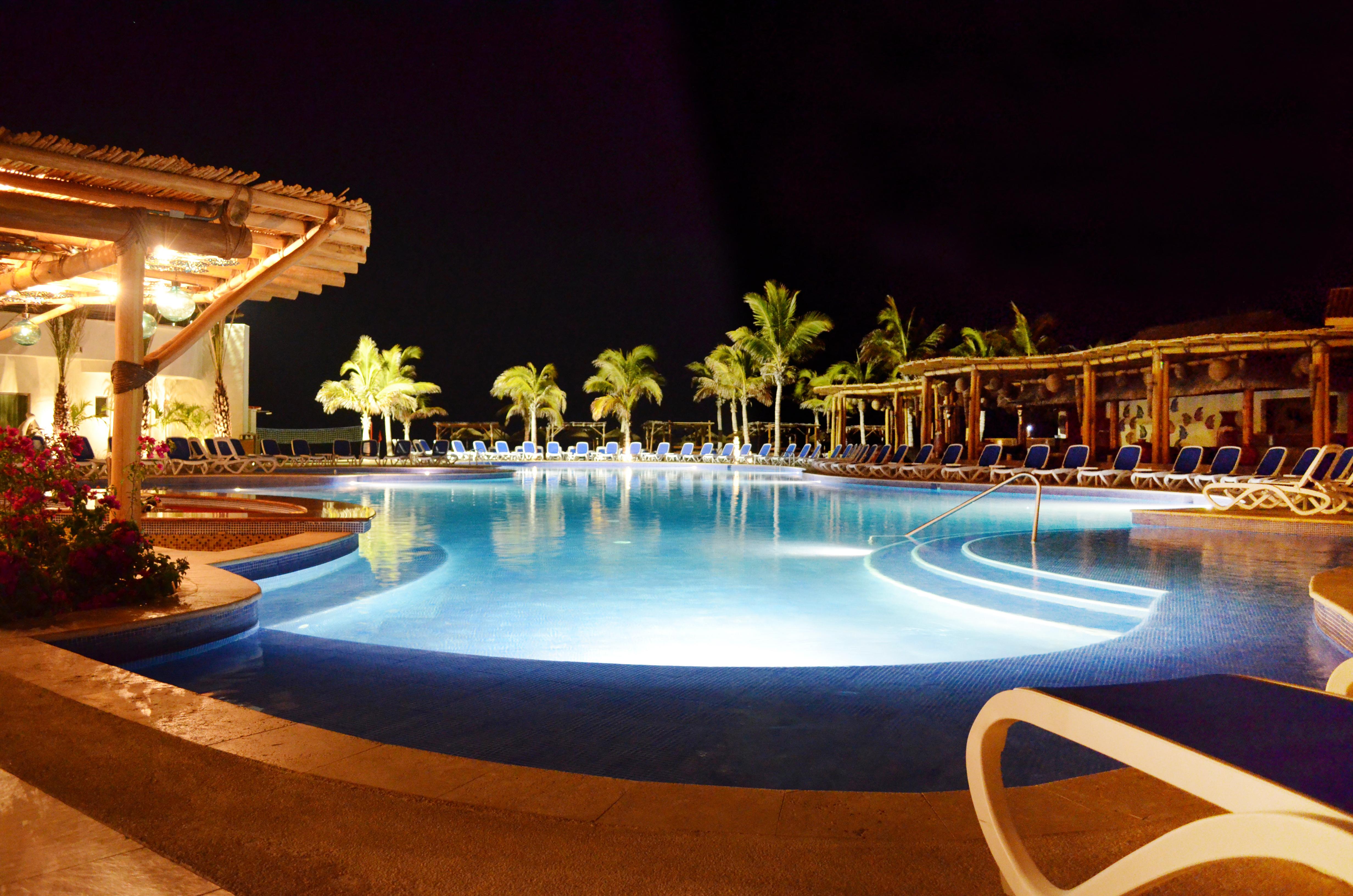 Grand Decameron Cabos, A Trademark (adults Only) Resort