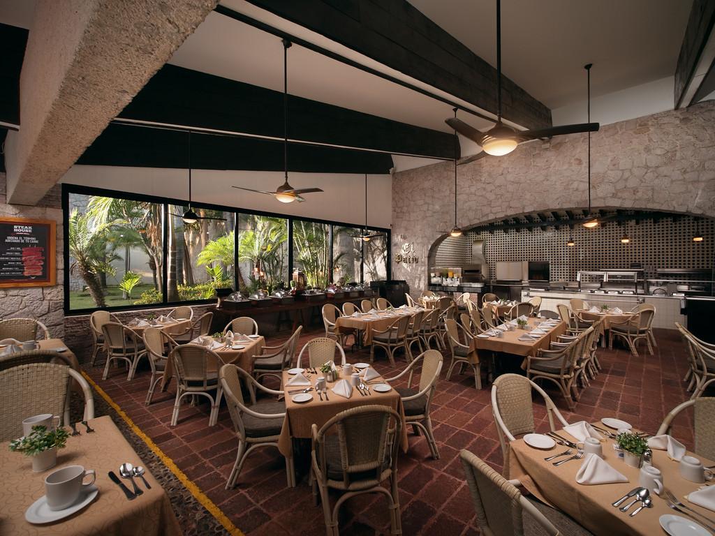 El Cid Granada & Country Club Hotel