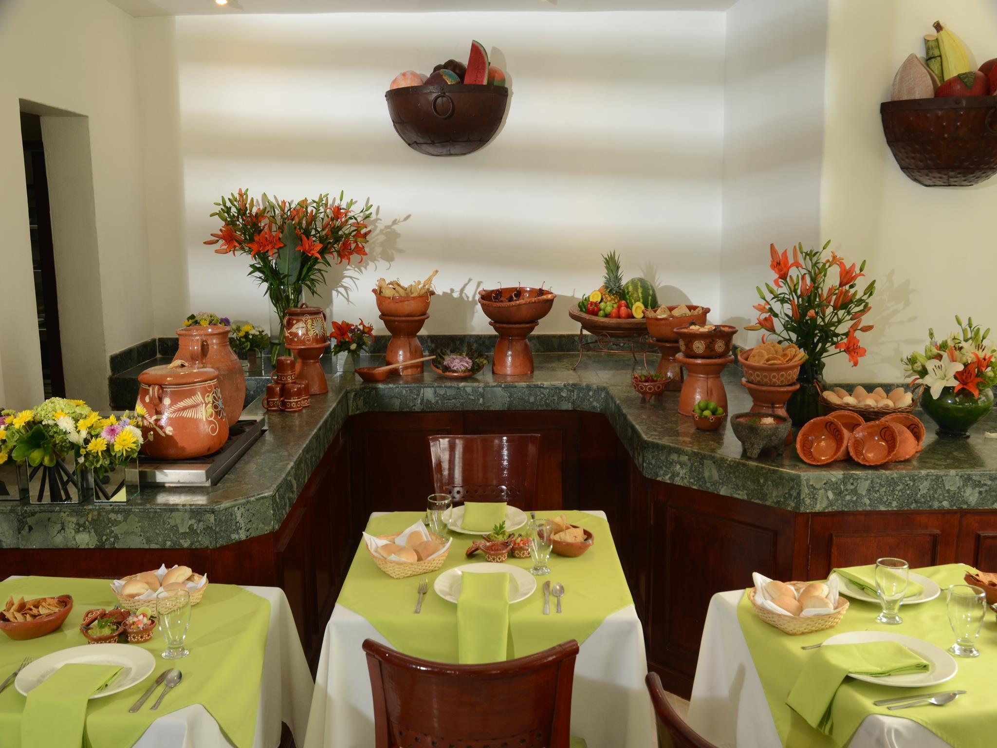 Hotel Mision