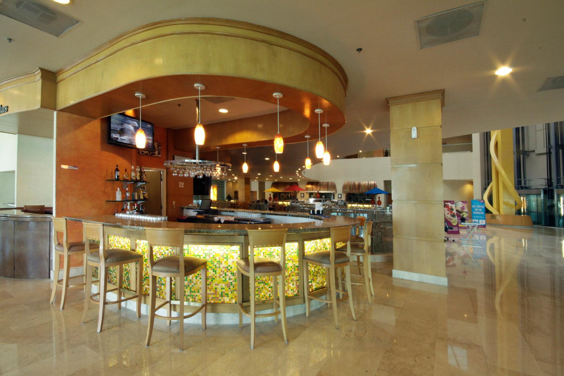 Crowne Plaza By Ihg Hotel