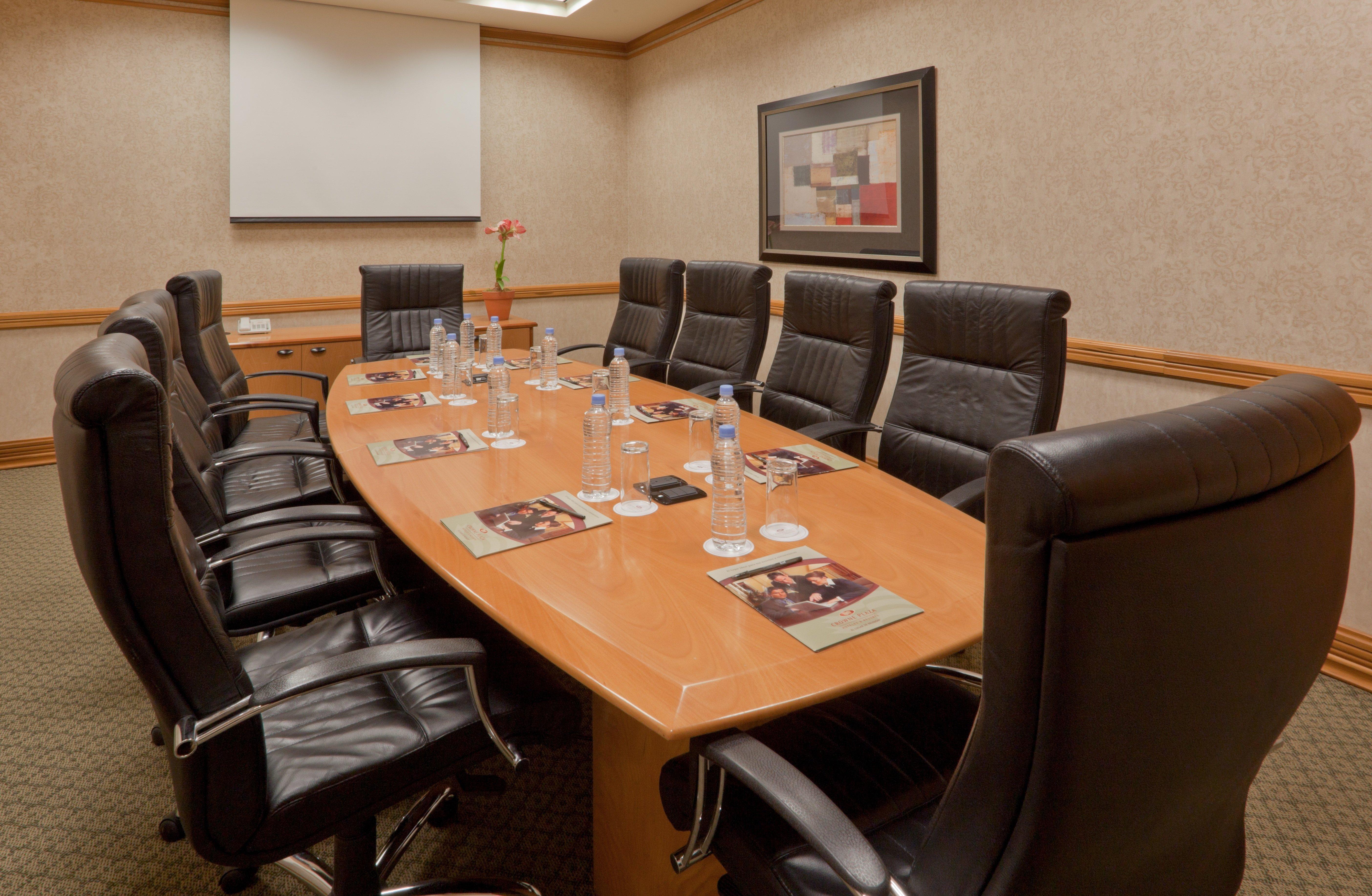 Crowne Plaza By Ihg