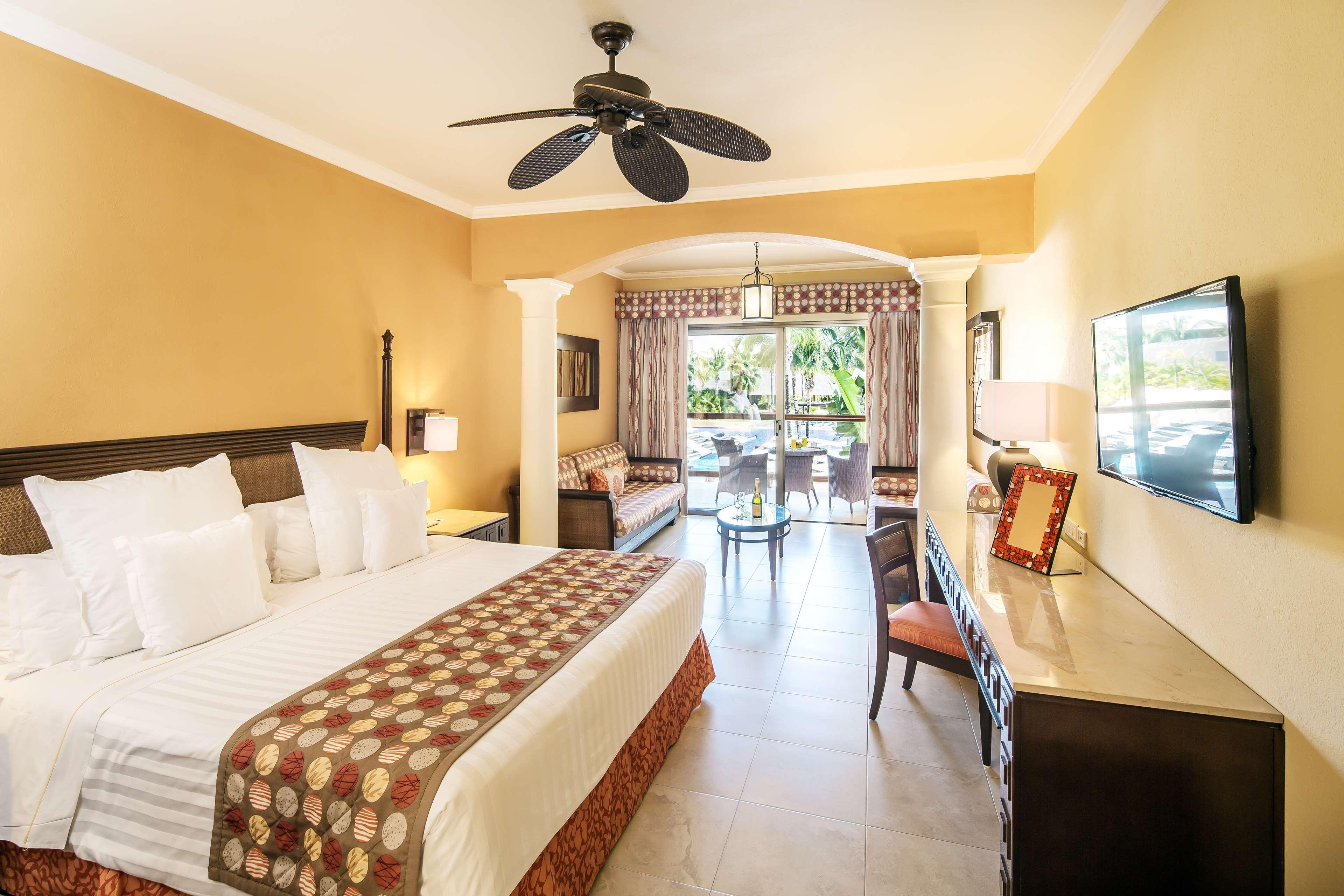 Barcelo Maya Palace 5*