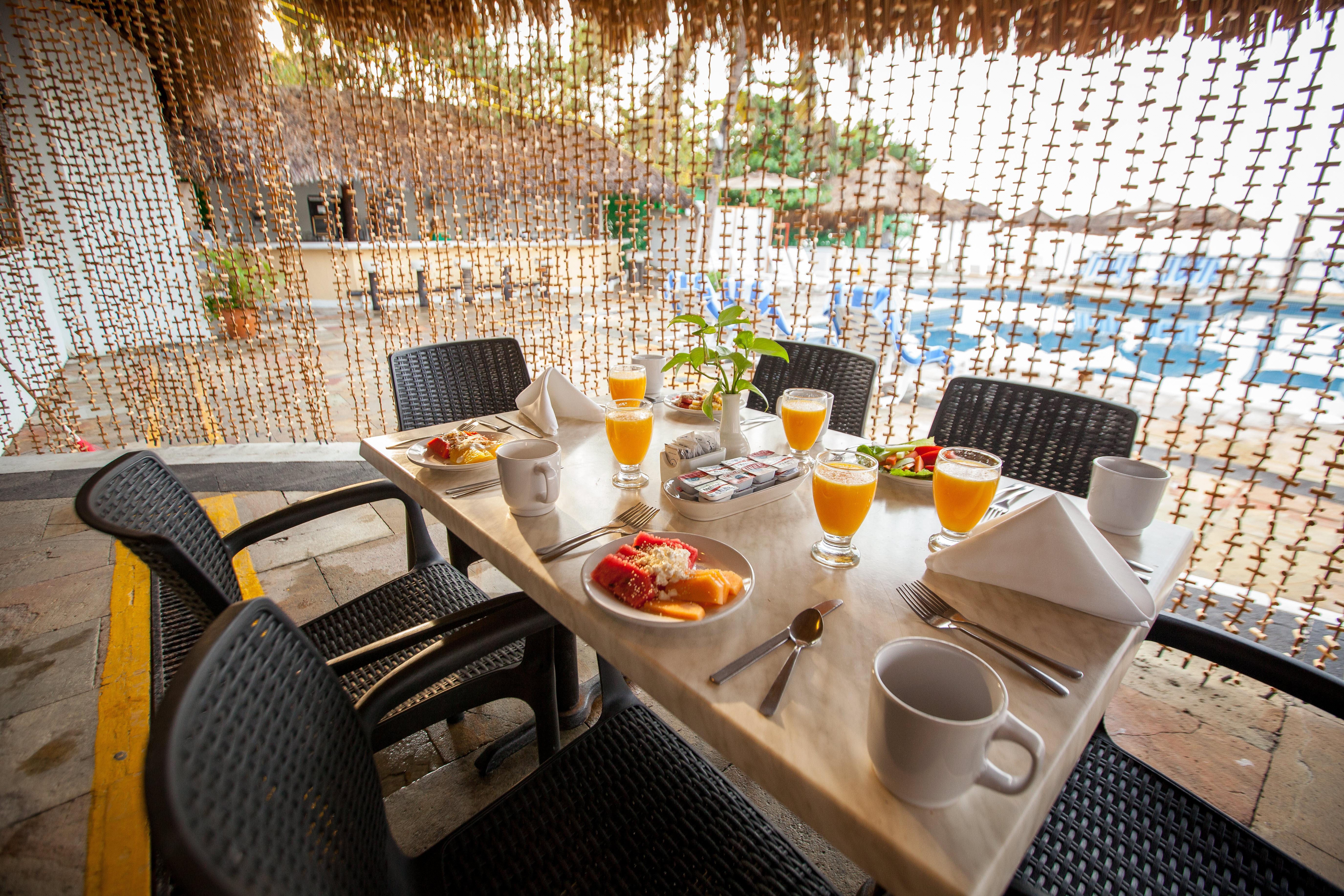 Resort Park Royal Huatulco 4*
