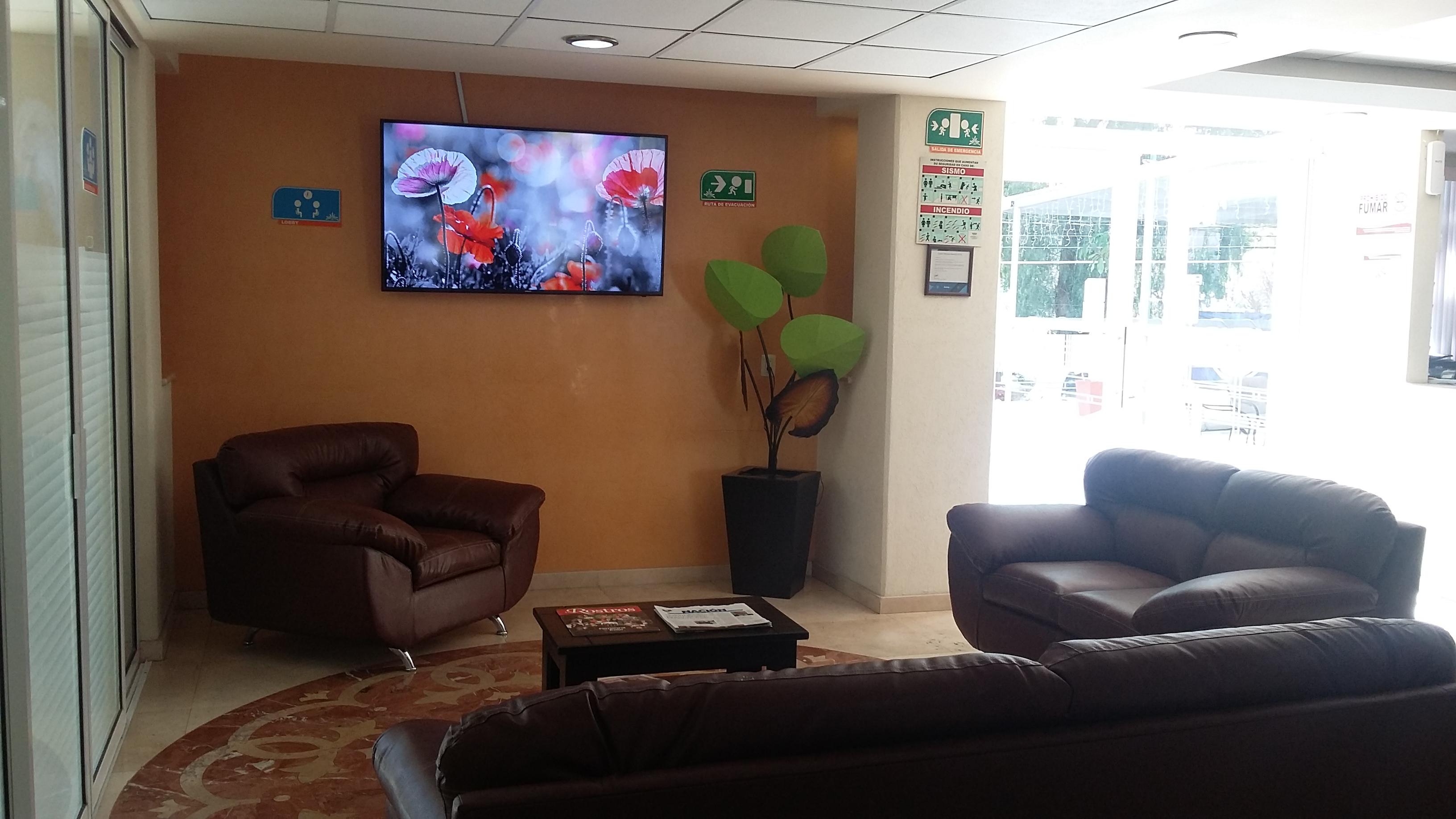 Senorial Hotel