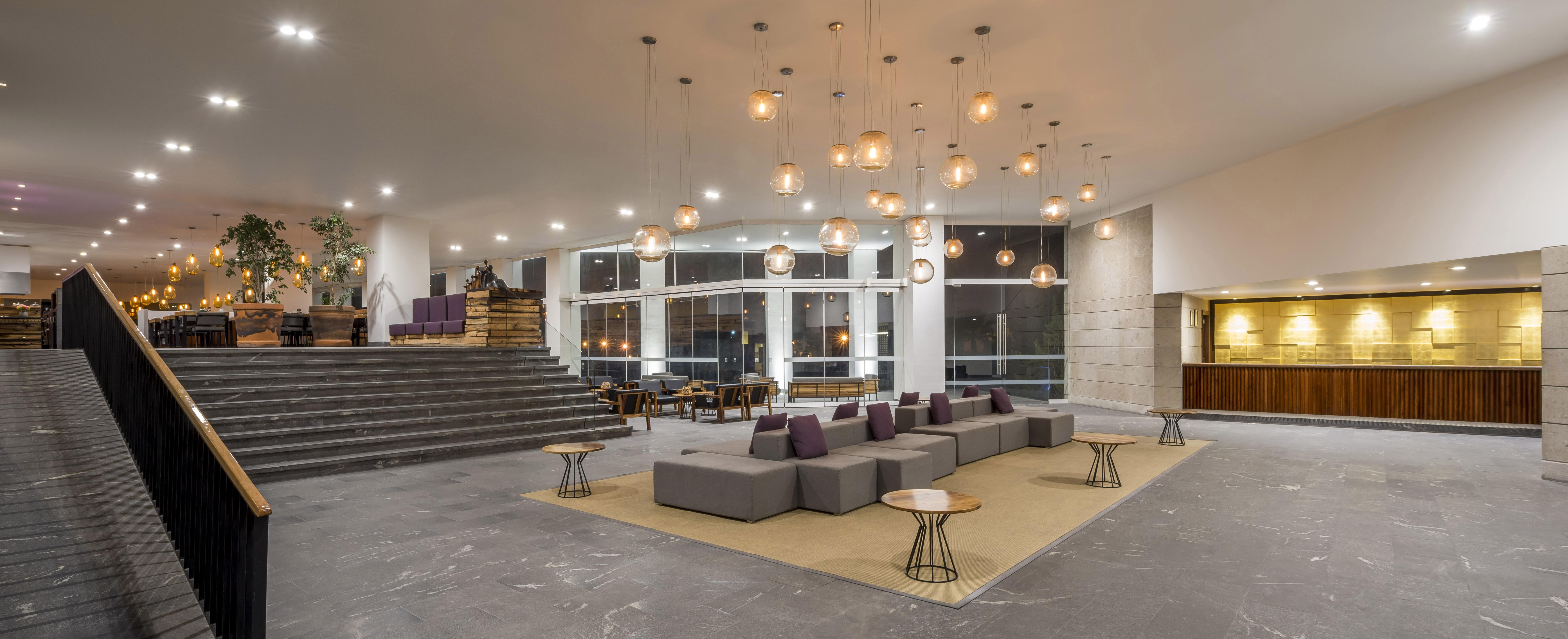 Camino Real Angelopolis 5*