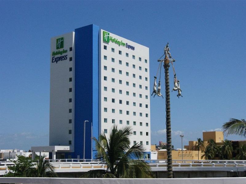 Hotel Express Boca Del Rio By Ihg 4*