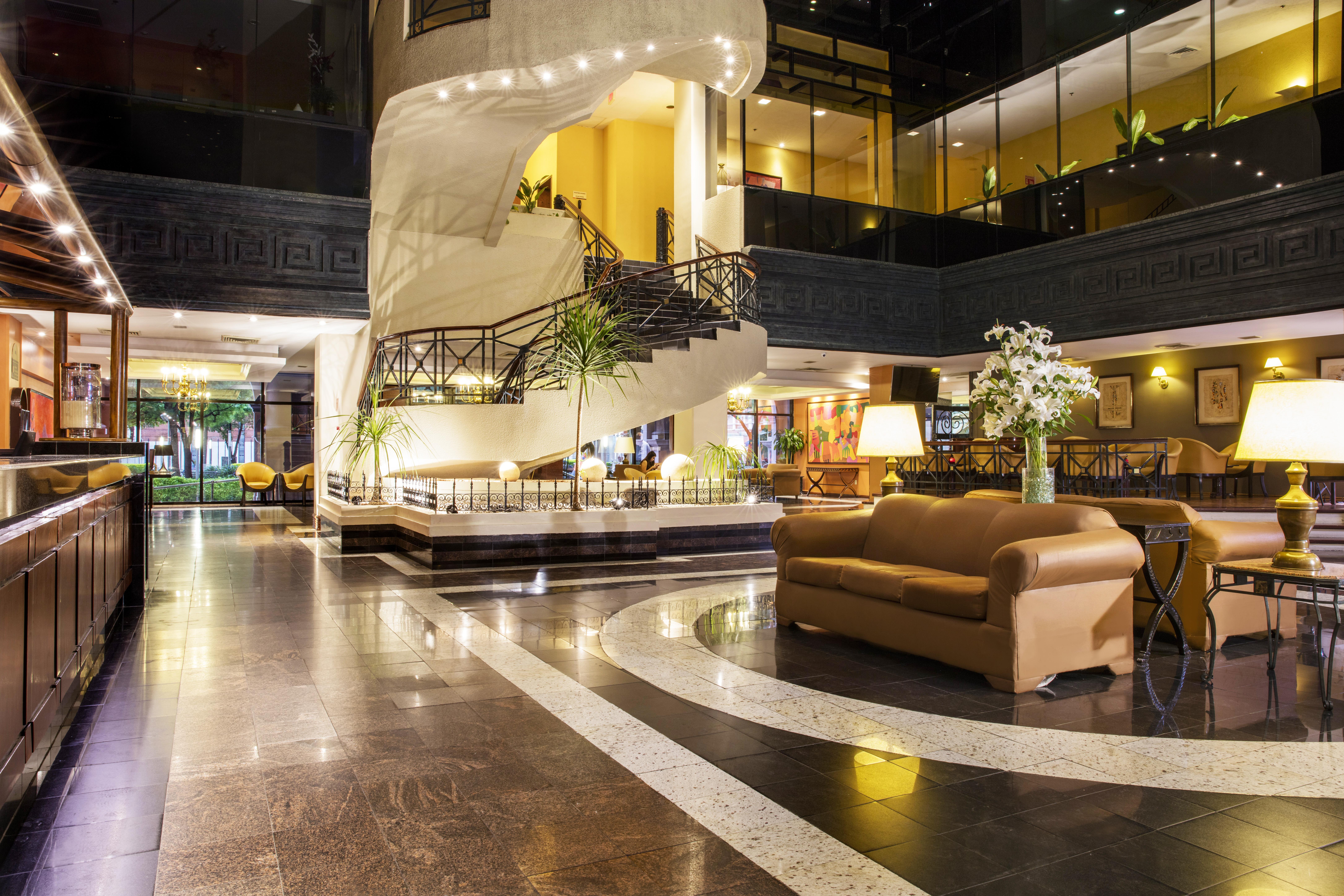 Hotel Krystal Monterrey