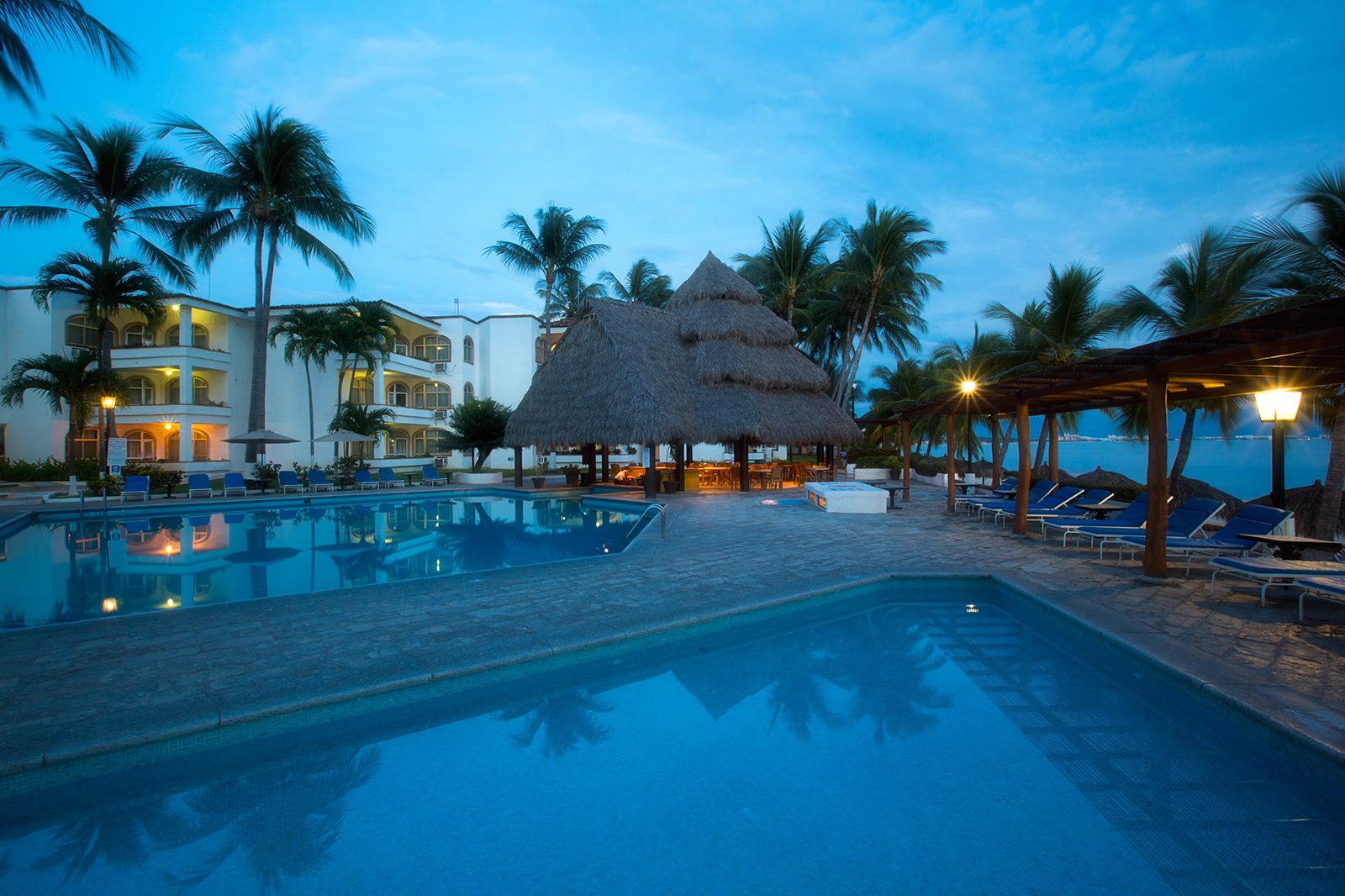 Vista Vallarta On The Hotel 3*