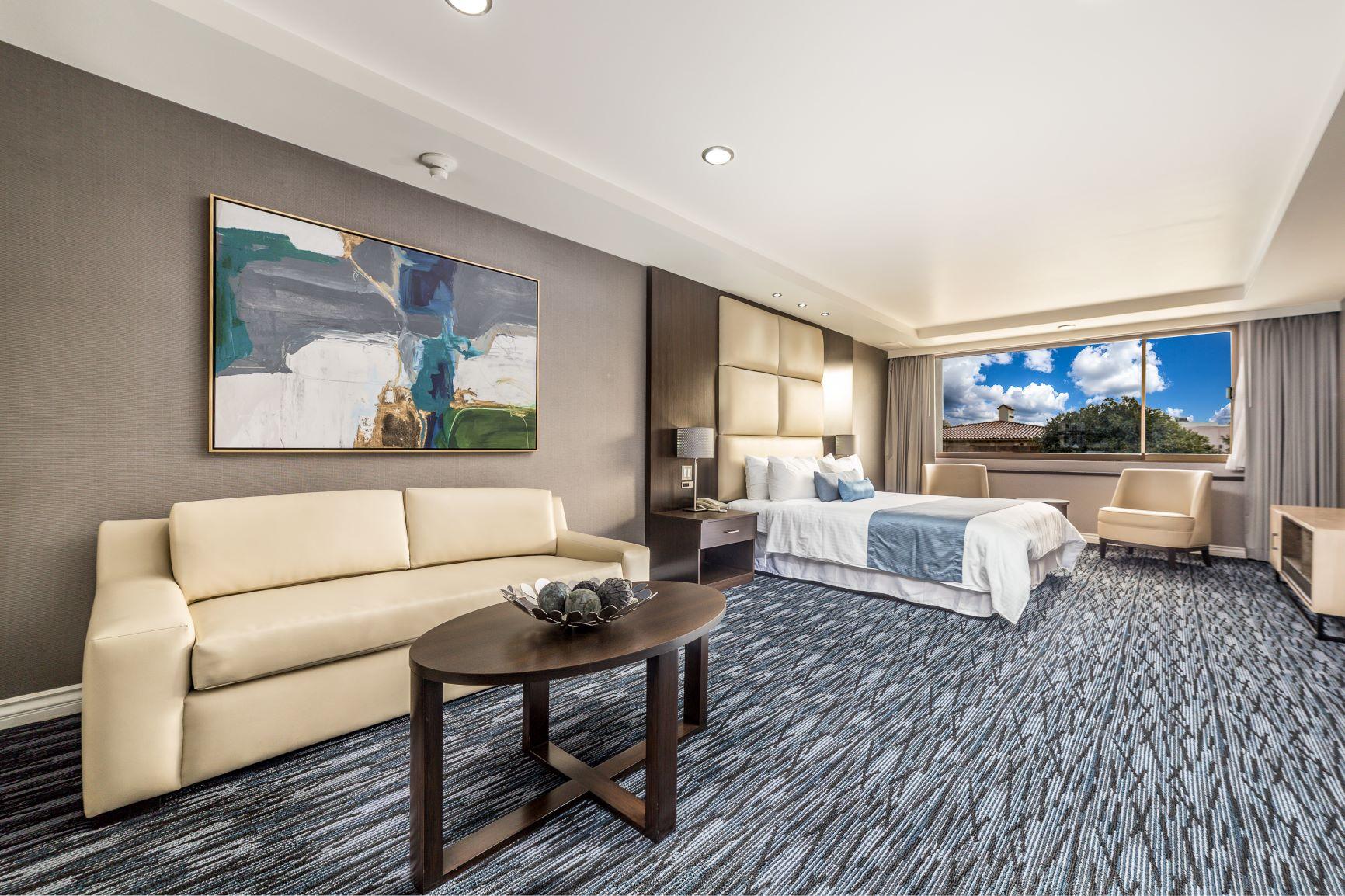 Hotel Pueblo Amigo Plaza Y Casino 4*