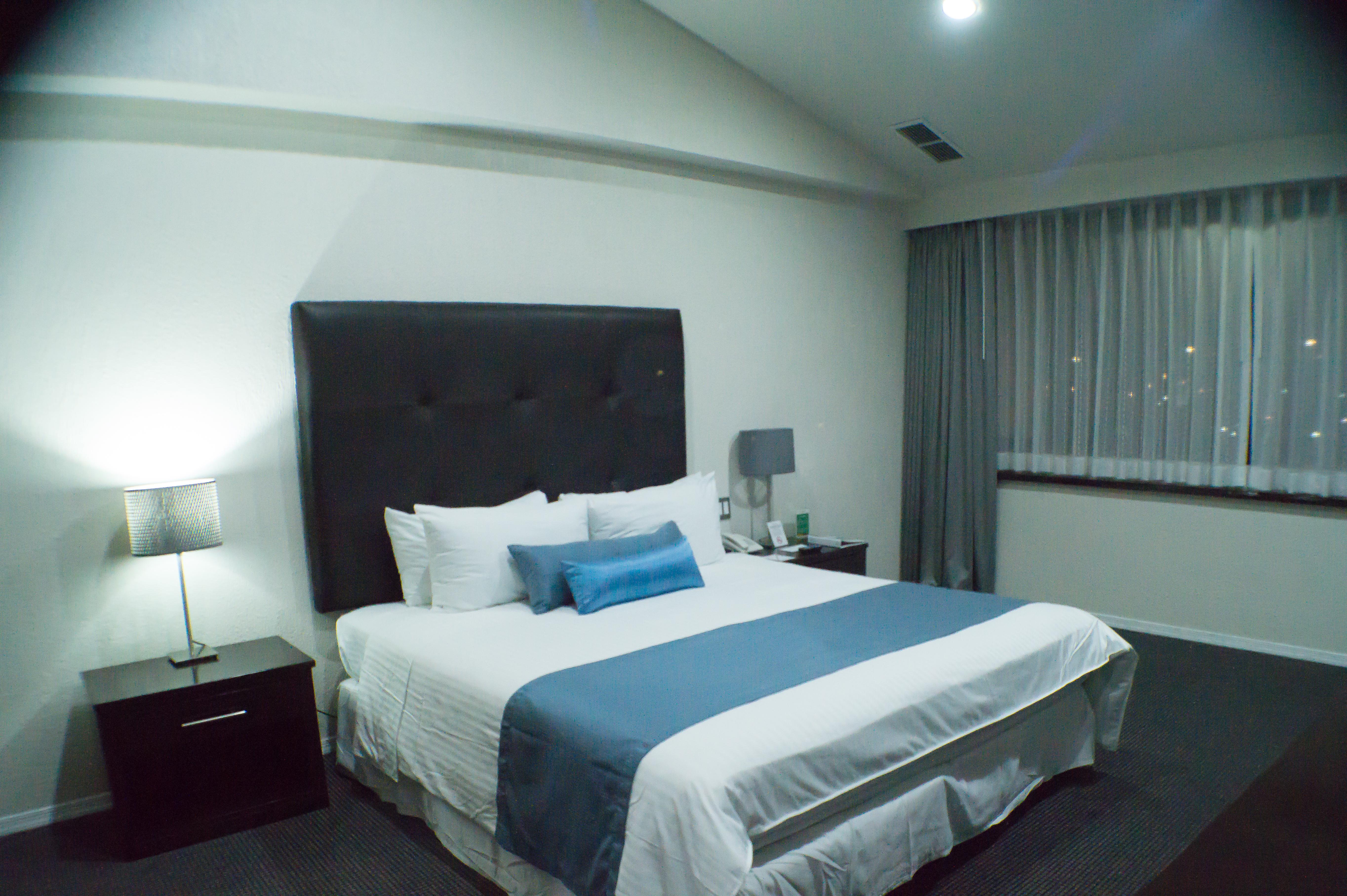 Hotel Pueblo Amigo Plaza Y Casino 4*