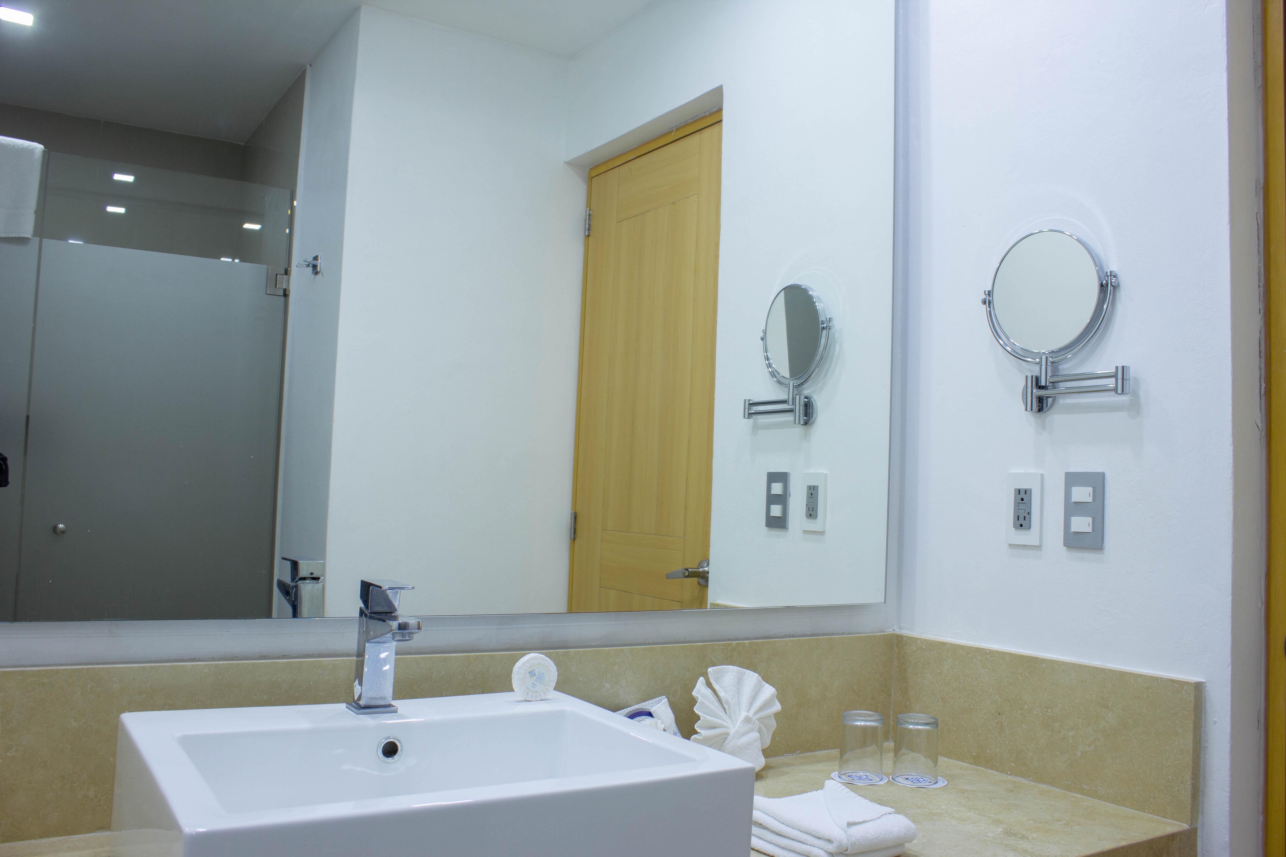 Castillo Huatulco & Club 4*