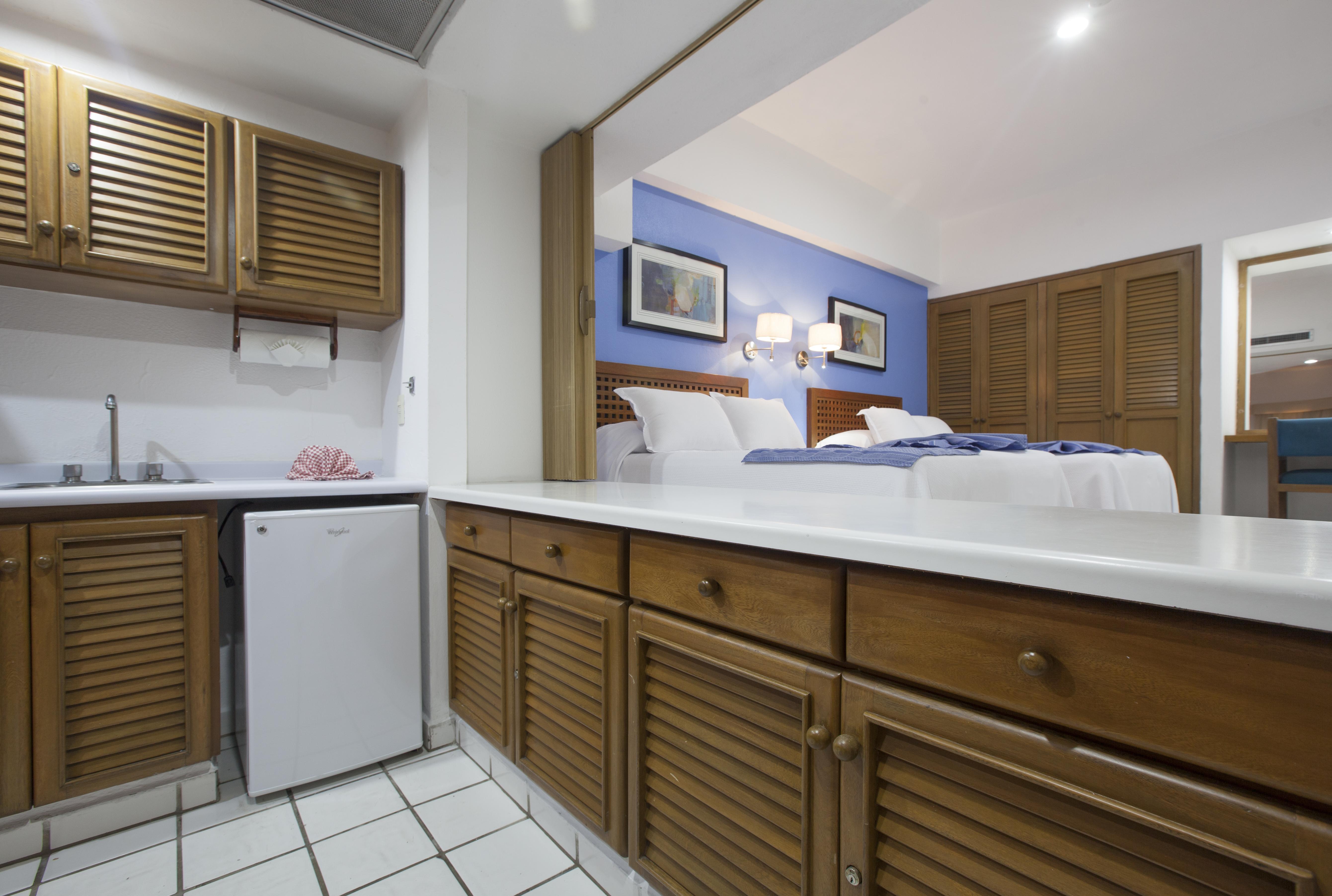 Hotel Costa De Oro 3*