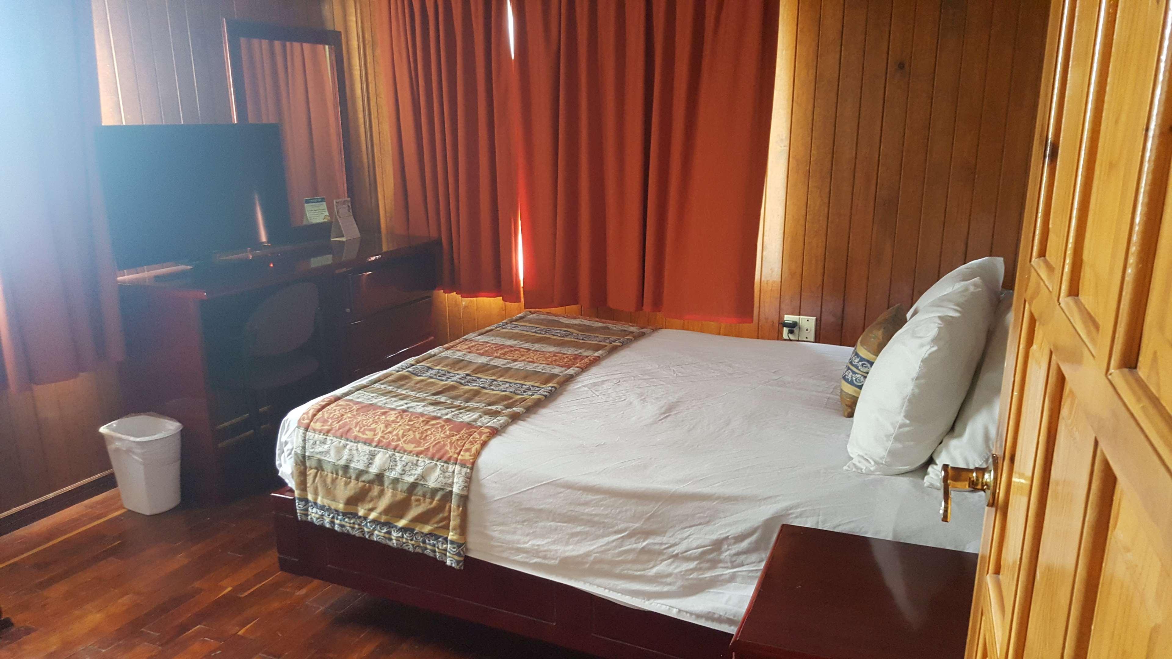 Western Bazarell 3* Montemorelos