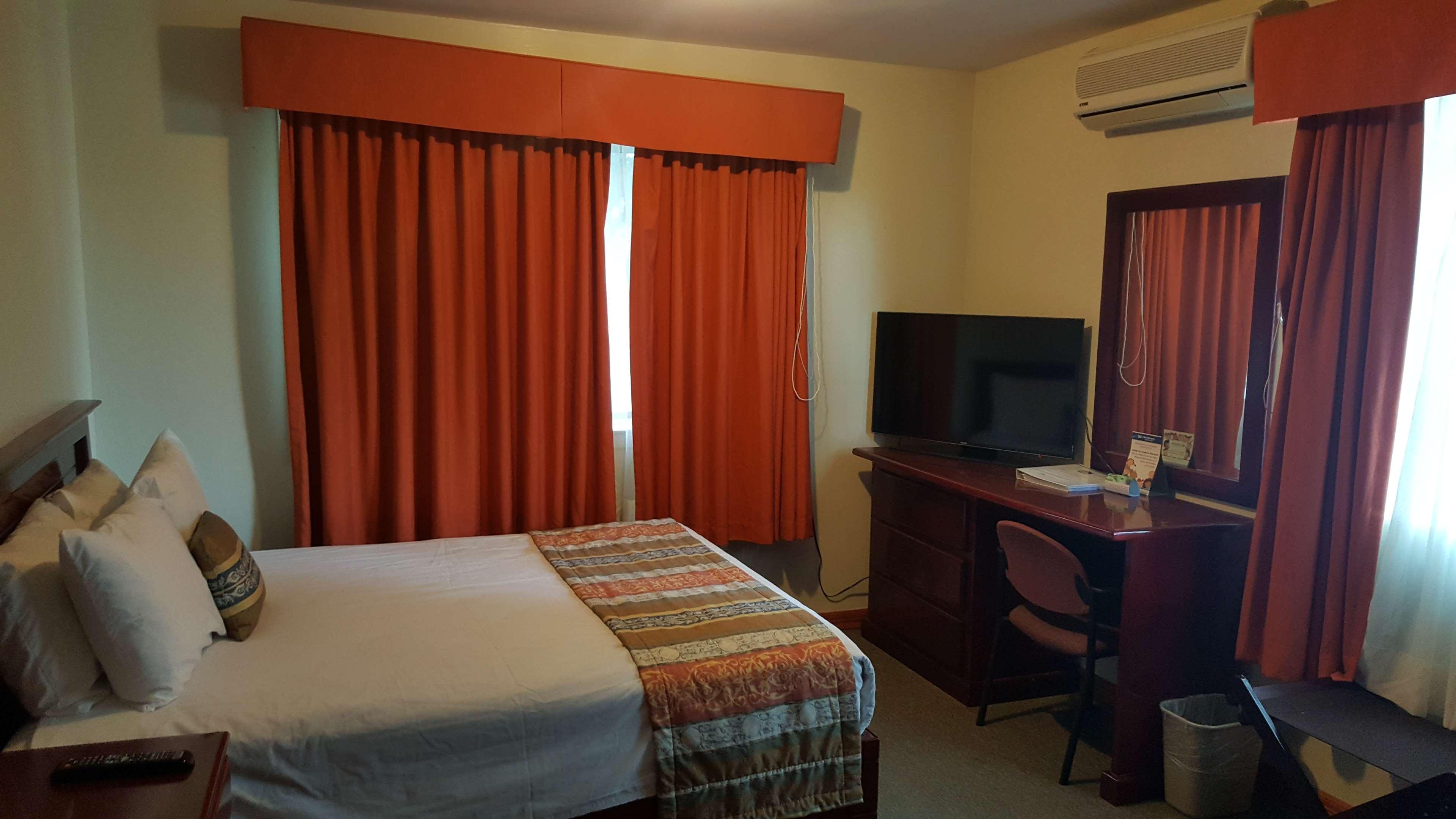 Western Bazarell Hotel