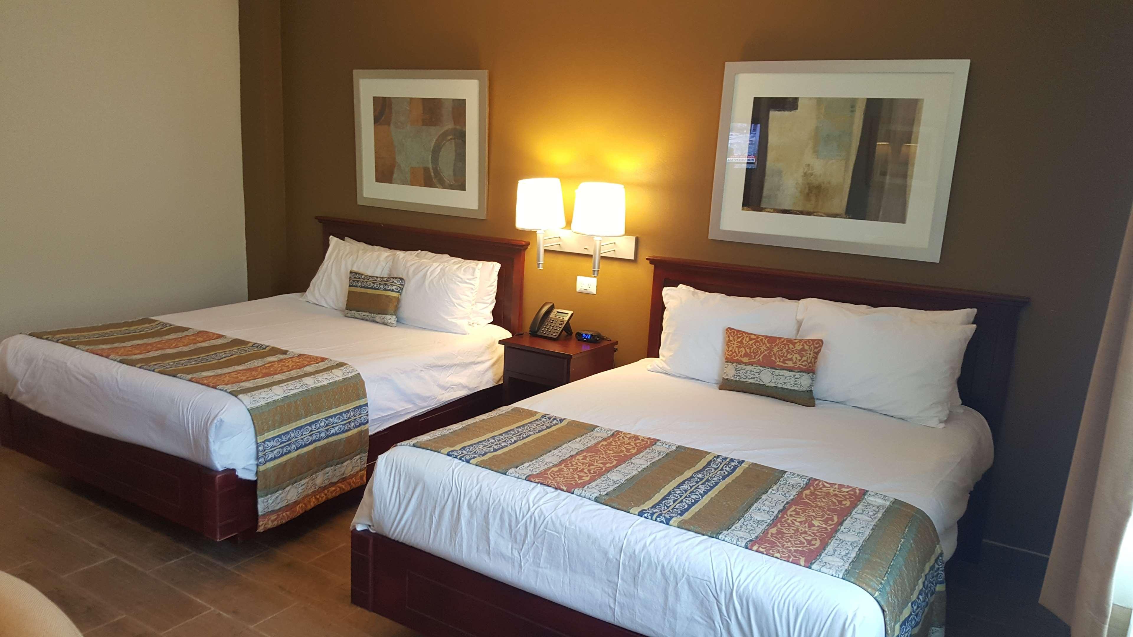 Hotel Western Bazarell 3*
