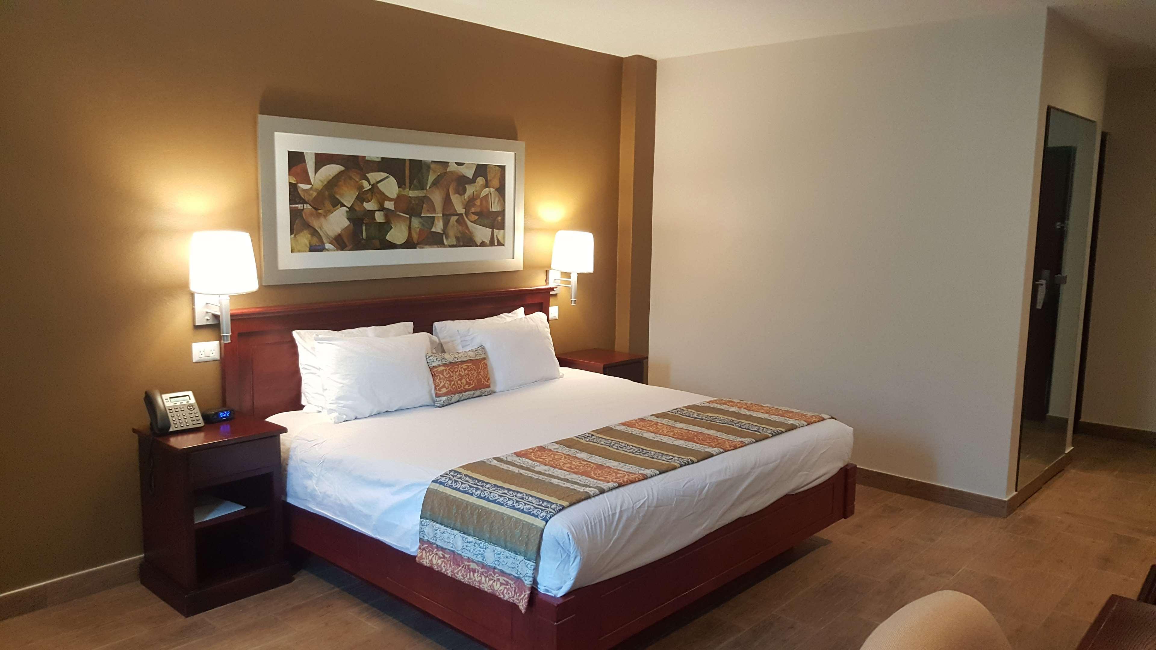Western Bazarell Hotel 3*
