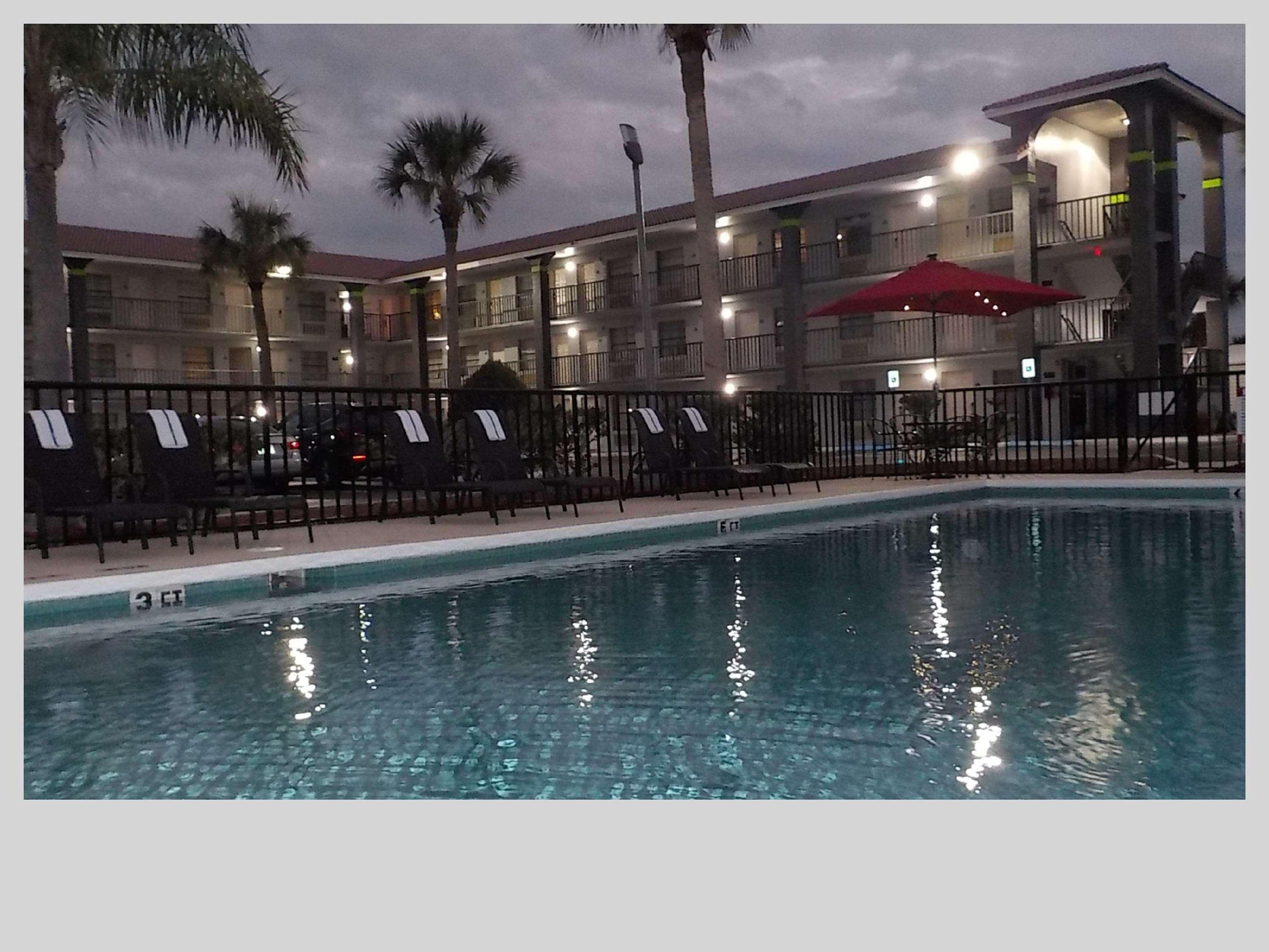 Western Bazarell Hotel 3*