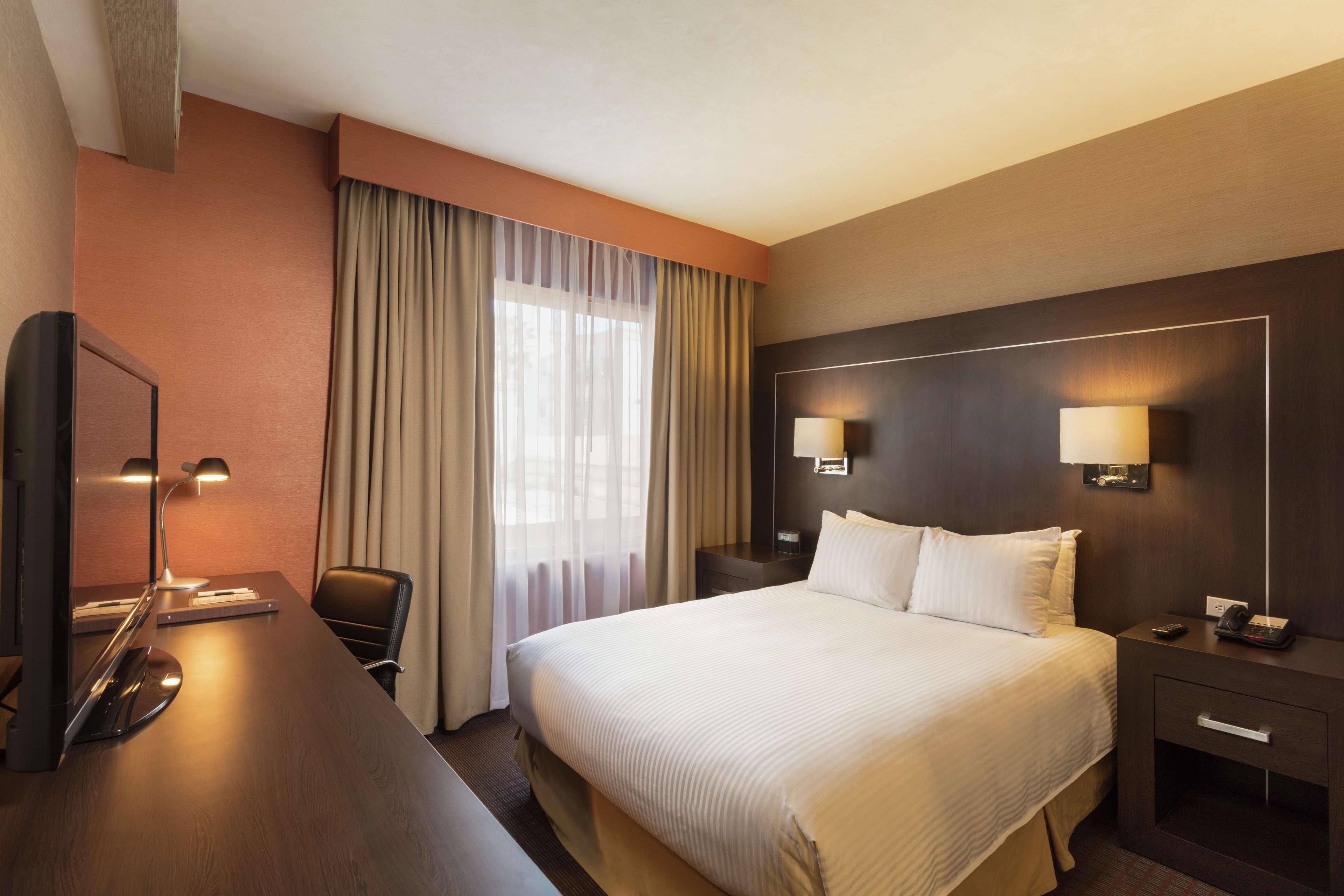 Doubletree By Hilton Saltillo
