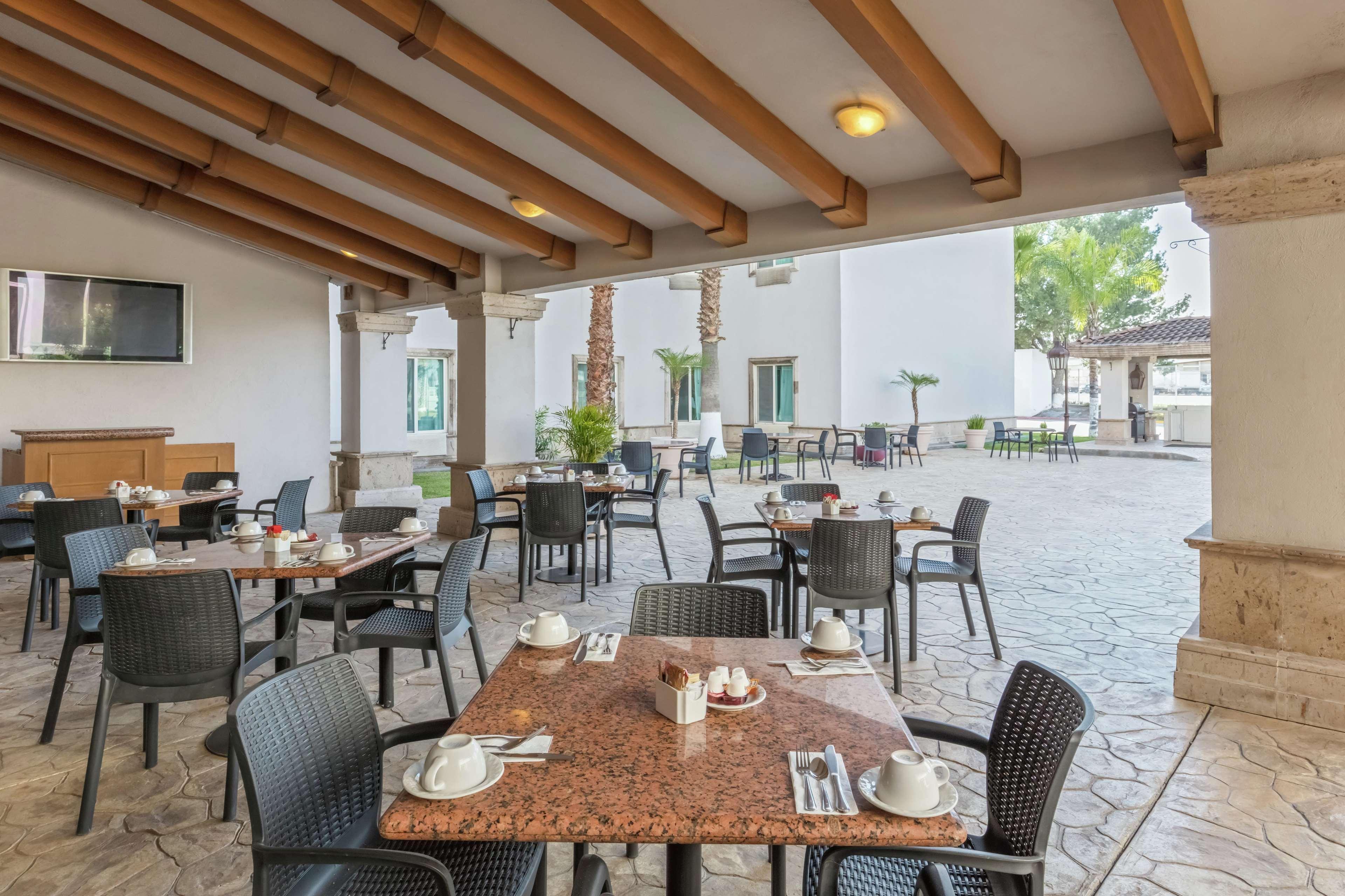 Doubletree By Hilton Hotel