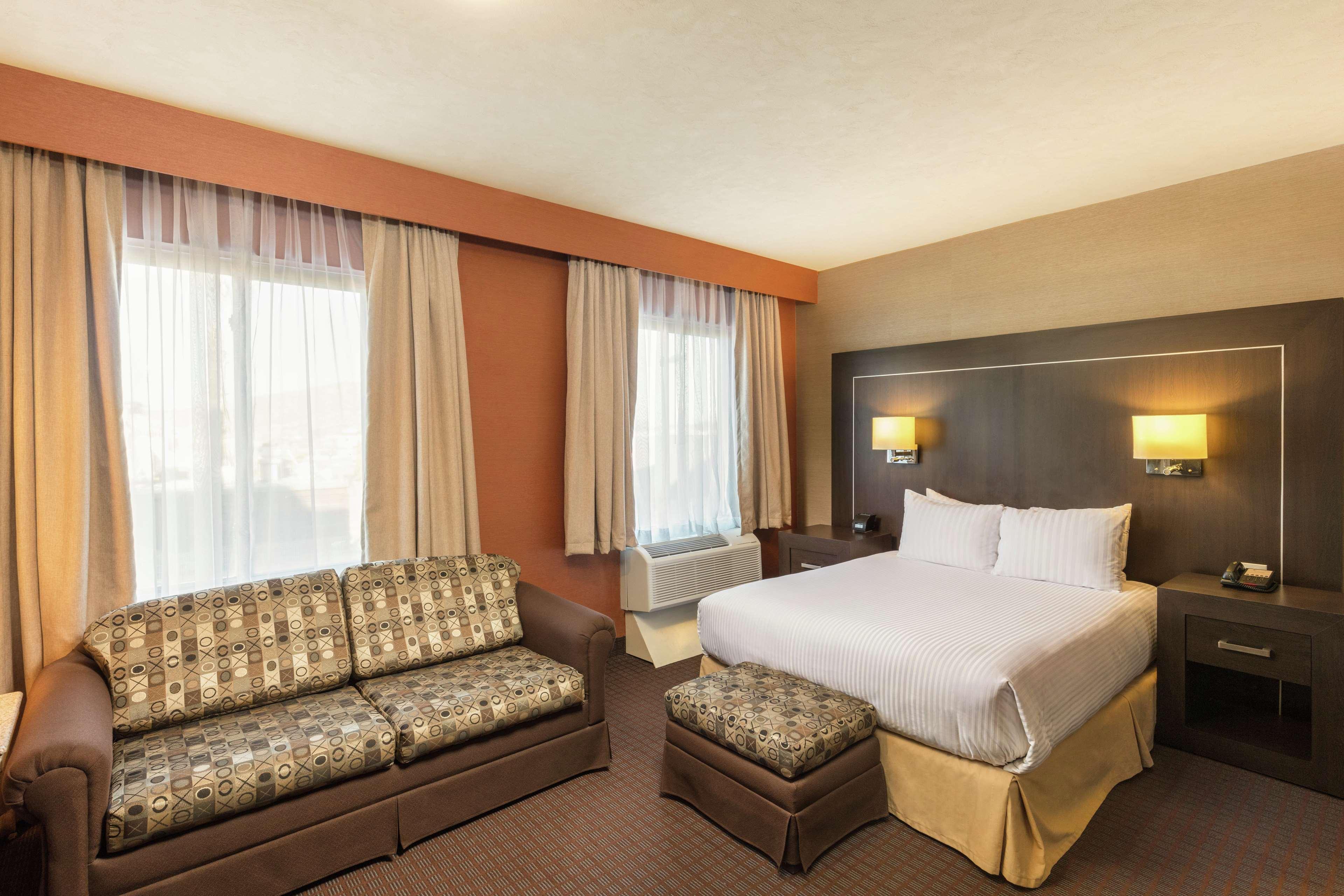 Hotel Doubletree By Hilton Saltillo