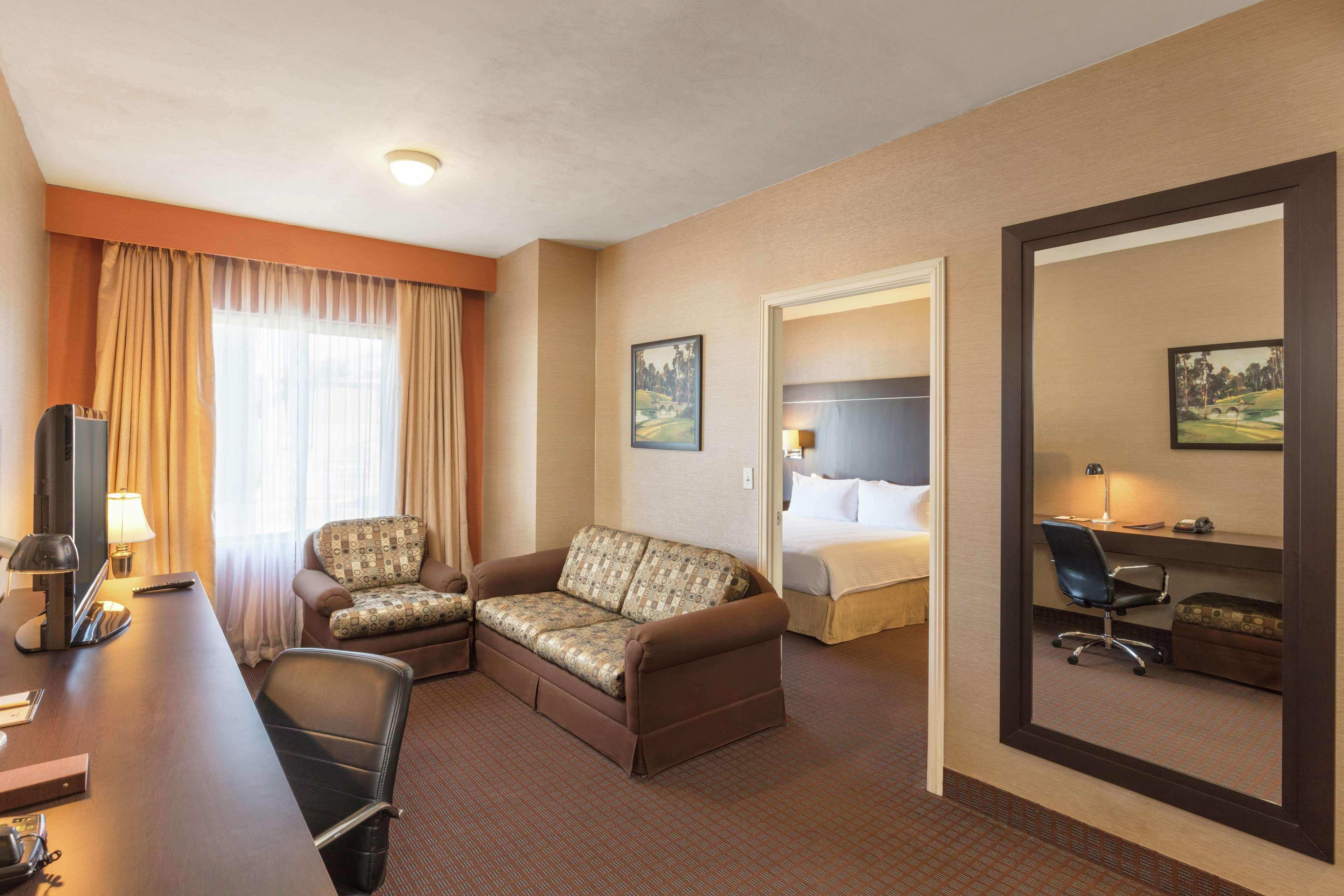 Hotel Doubletree By Hilton Saltillo