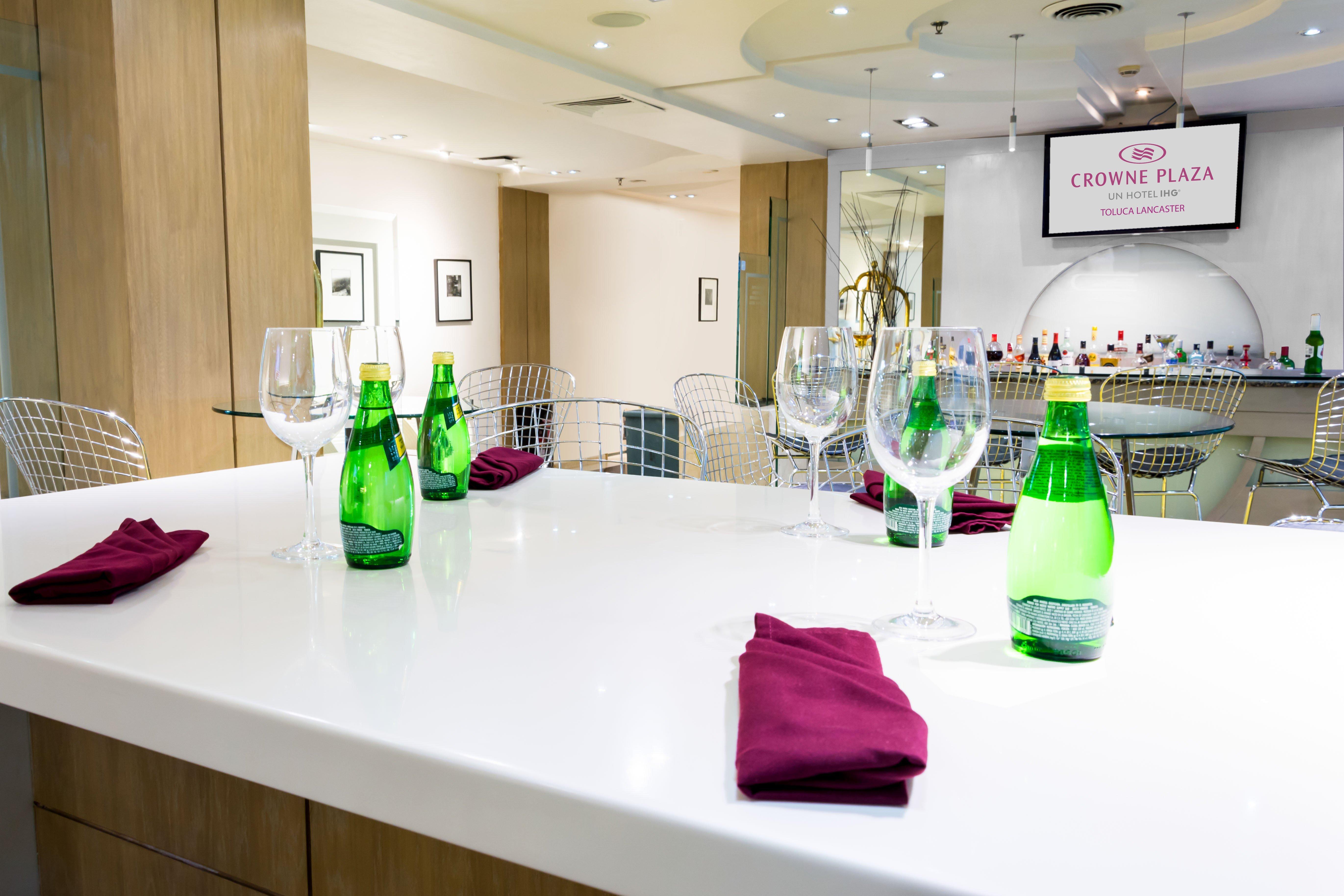 Crowne Plaza - Lancaster By Ihg Toluca