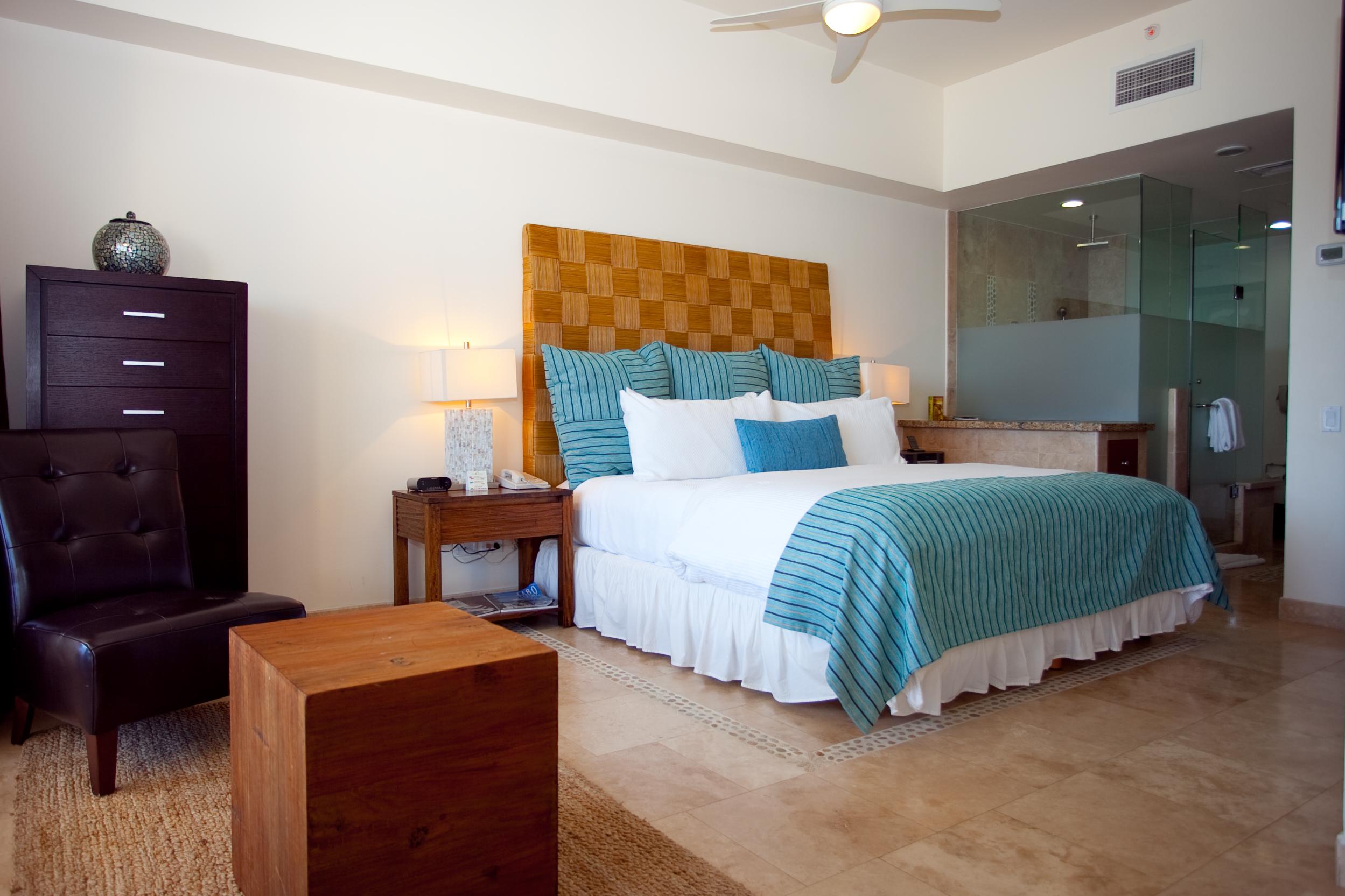 Cabo And Resort 4*